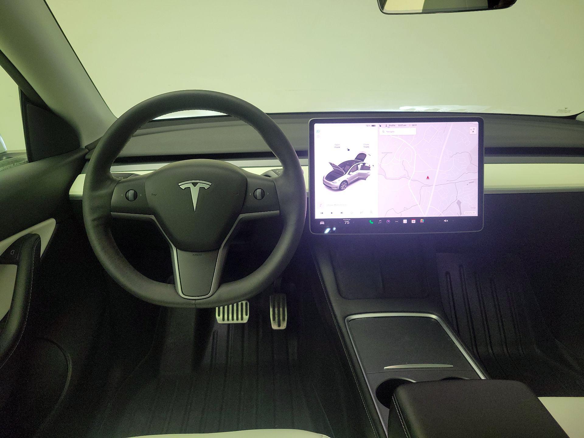 Thumbnail: 2021 Tesla Model Y - 10