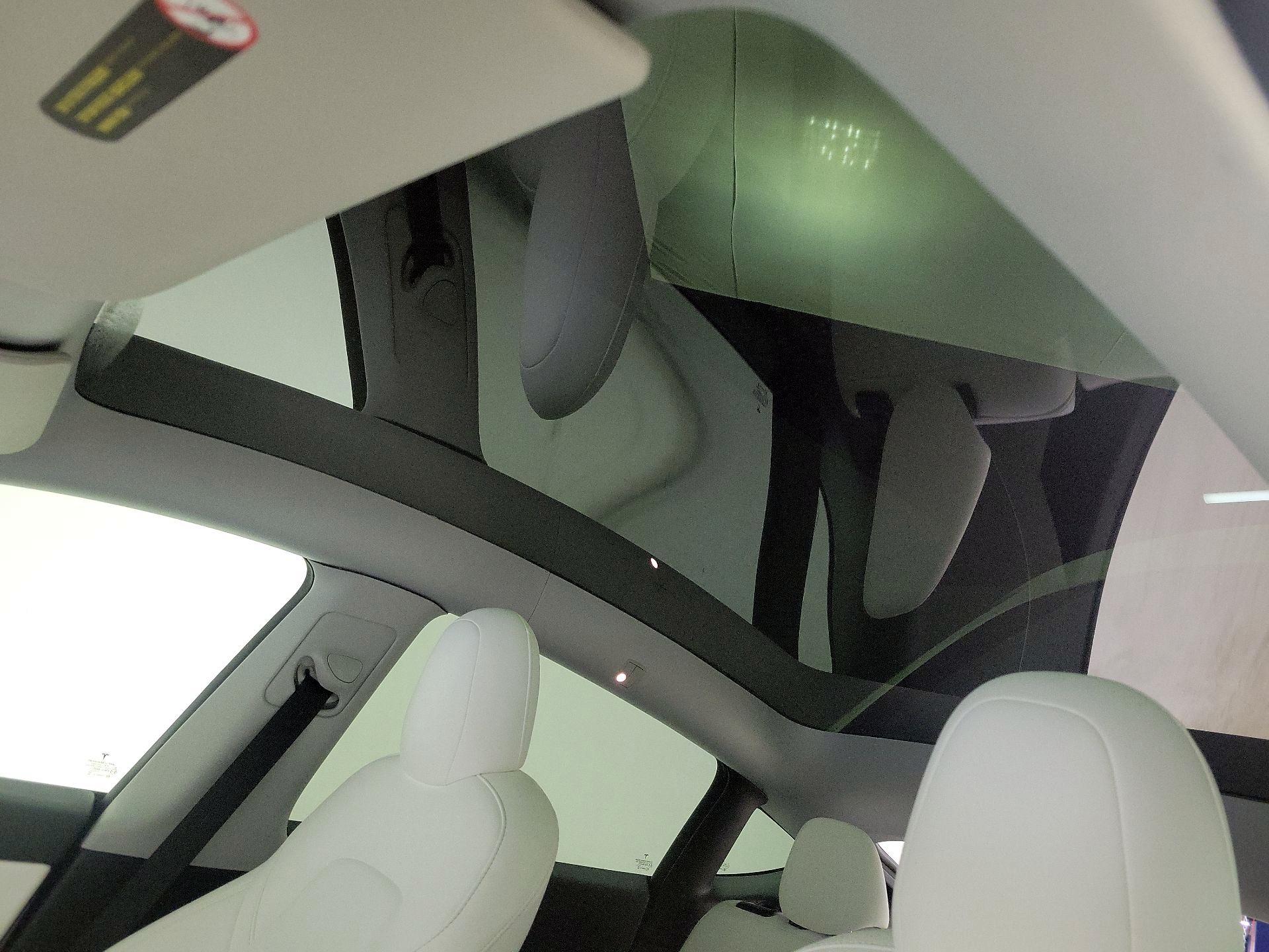 Thumbnail: 2021 Tesla Model Y - 19