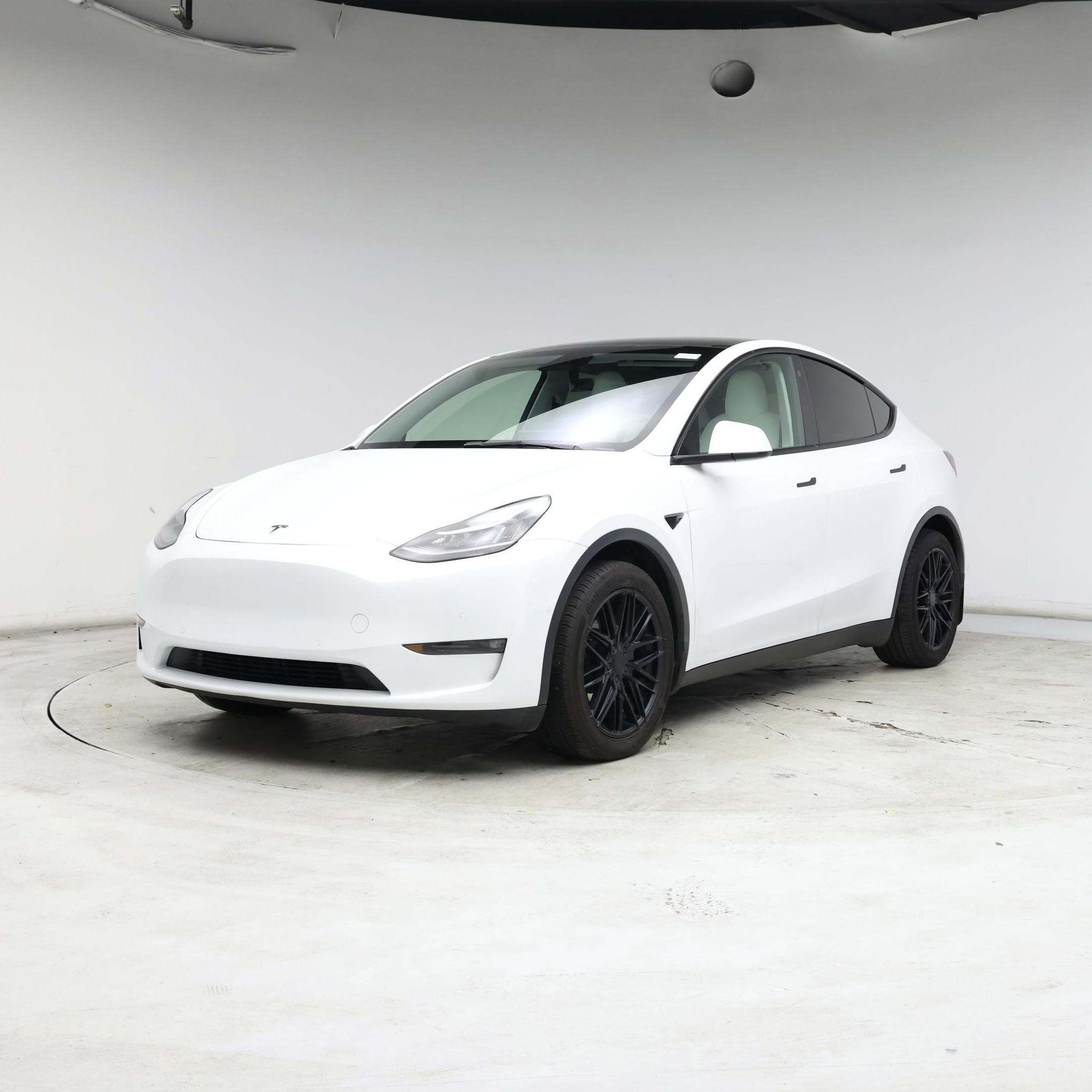 Thumbnail: 2021 Tesla Model Y - 4