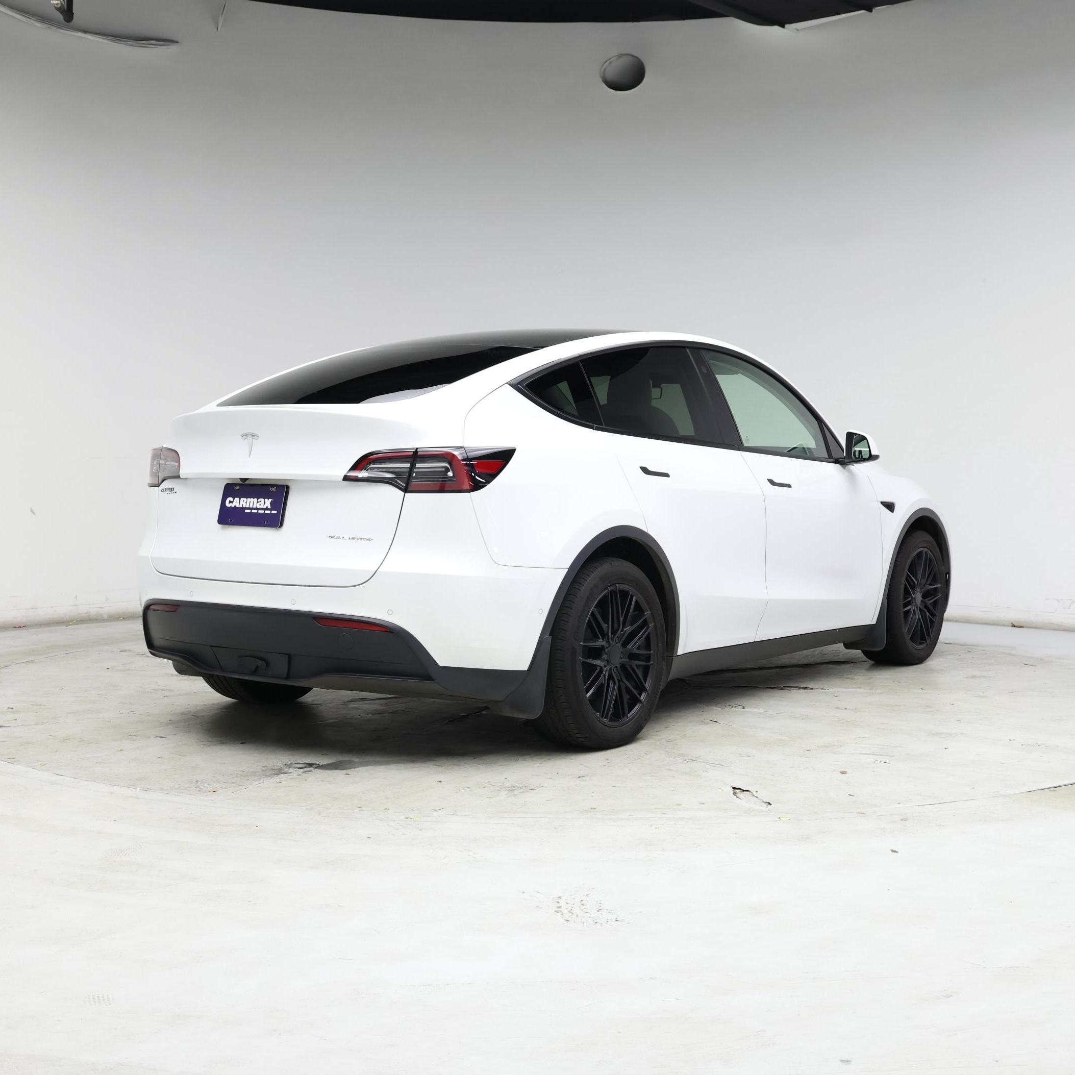 Thumbnail: 2021 Tesla Model Y - 8