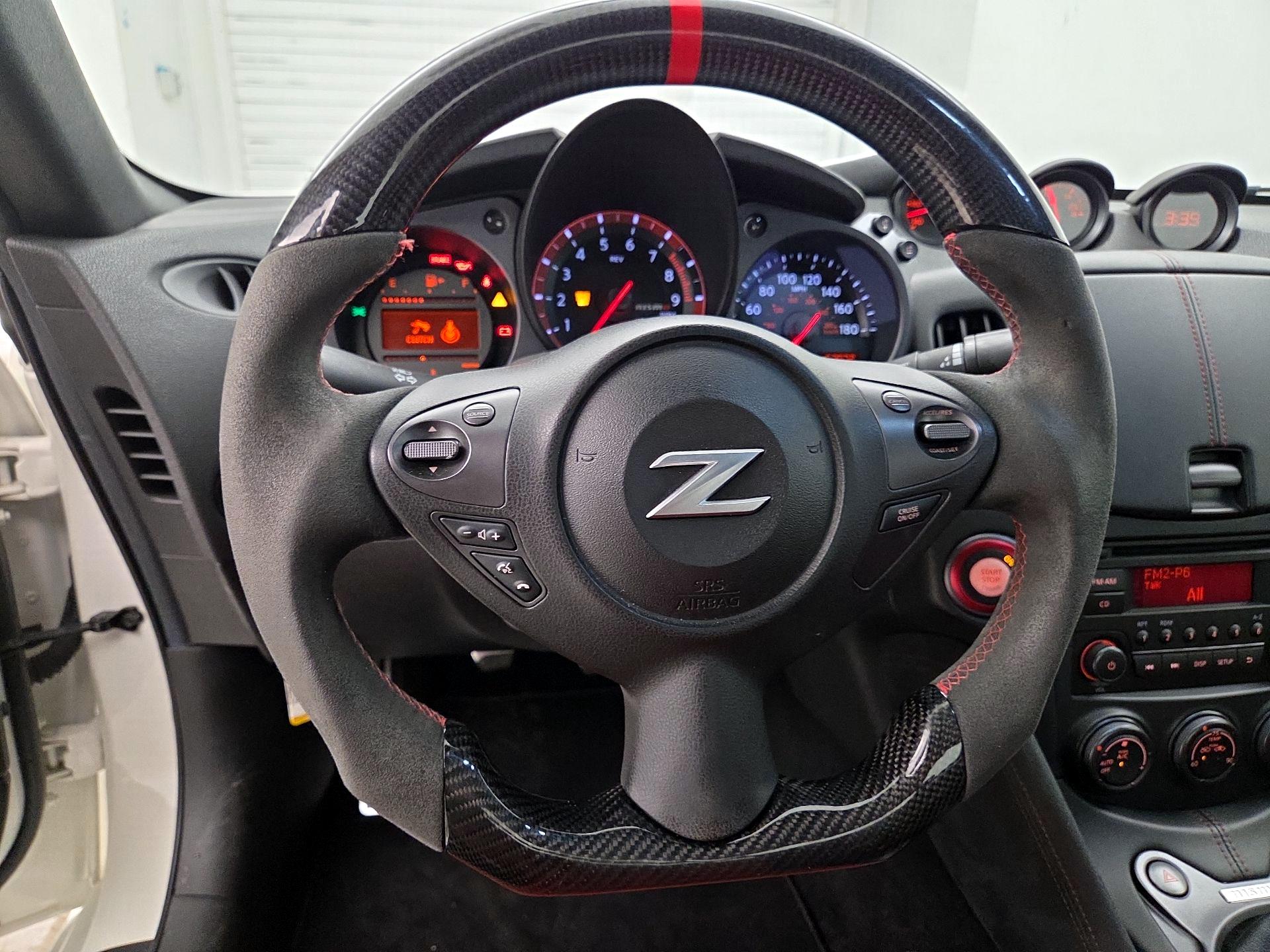 Thumbnail: 2015 Nissan Z - 10