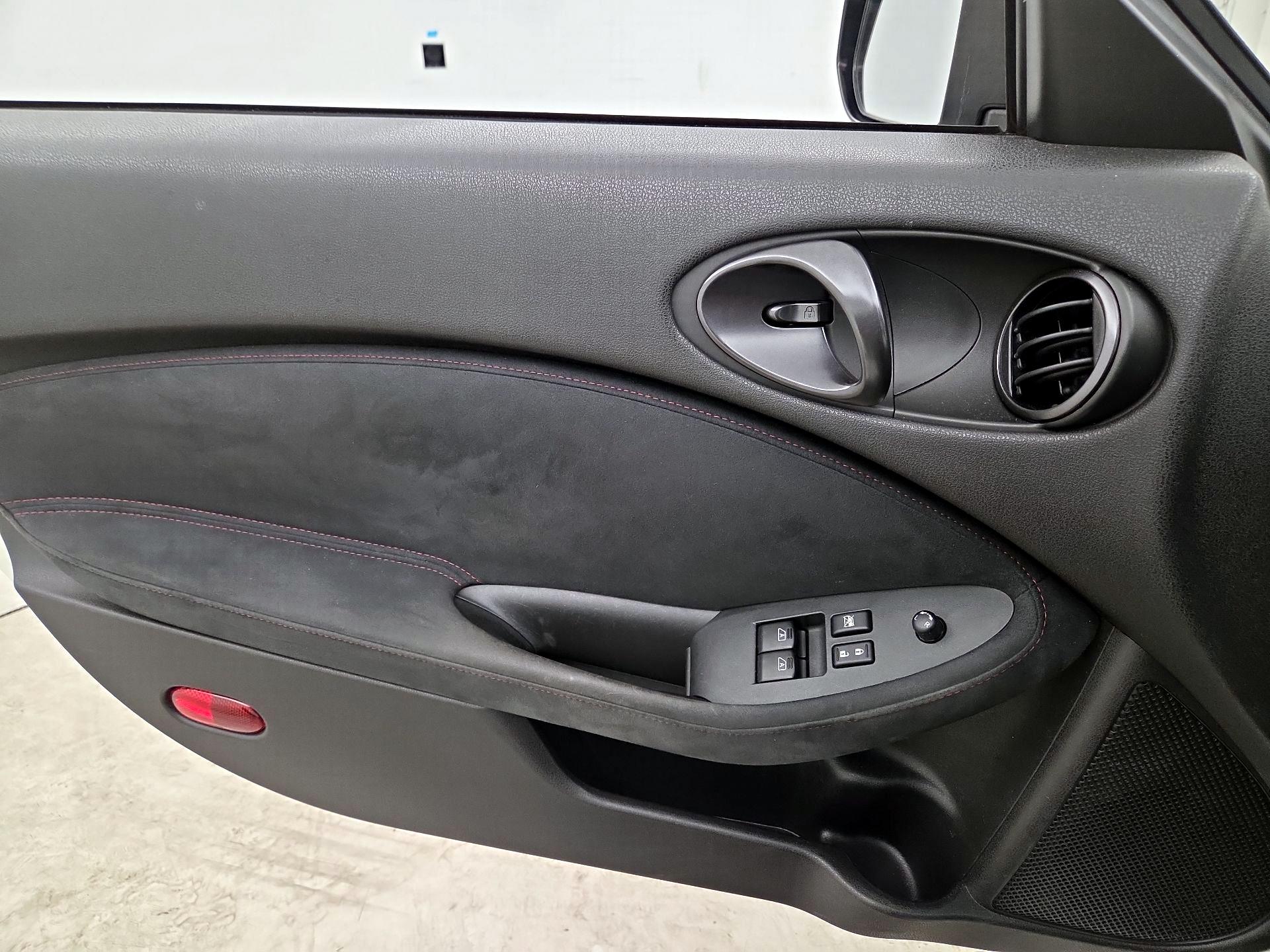 Thumbnail: 2015 Nissan Z - 12