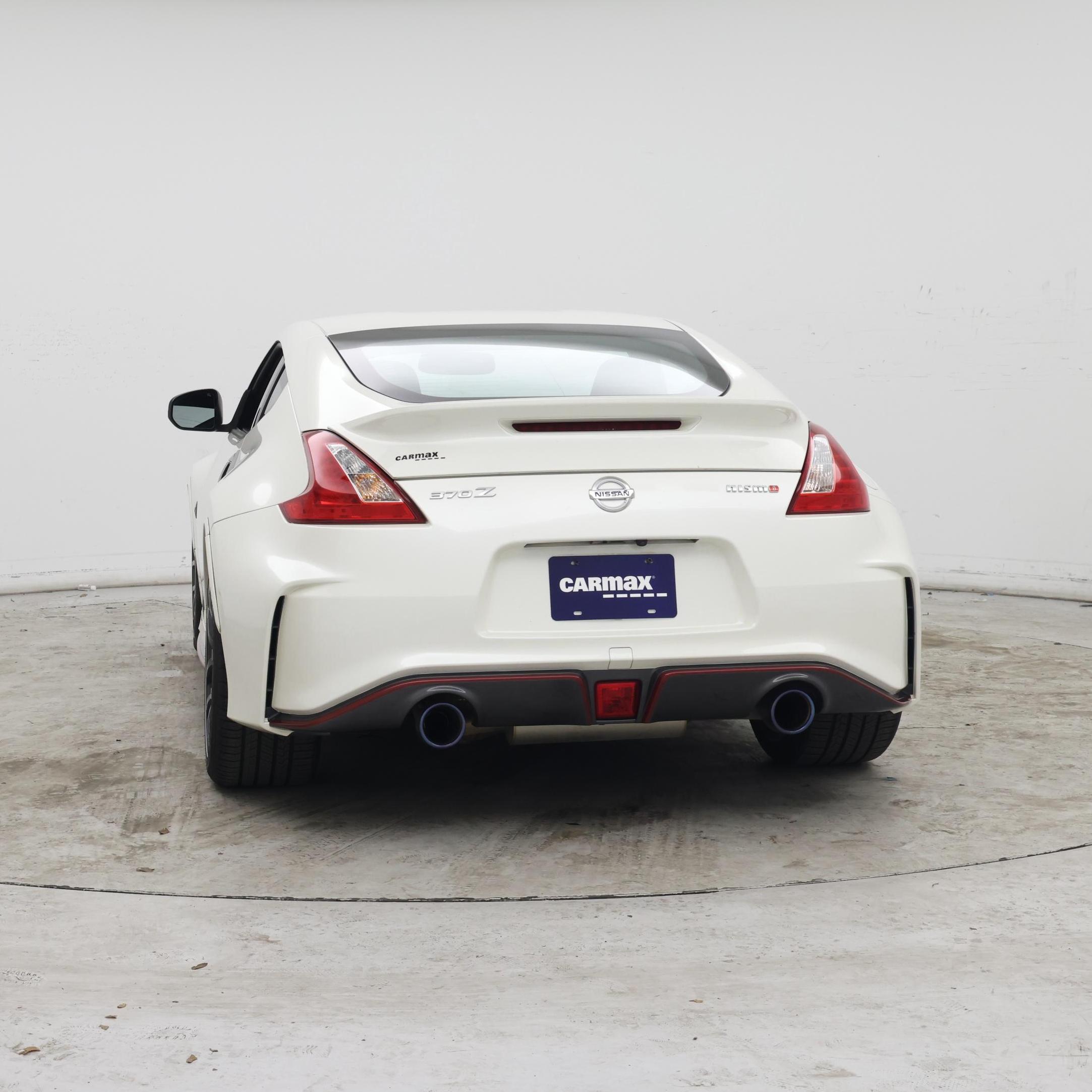 Thumbnail: 2015 Nissan Z - 6
