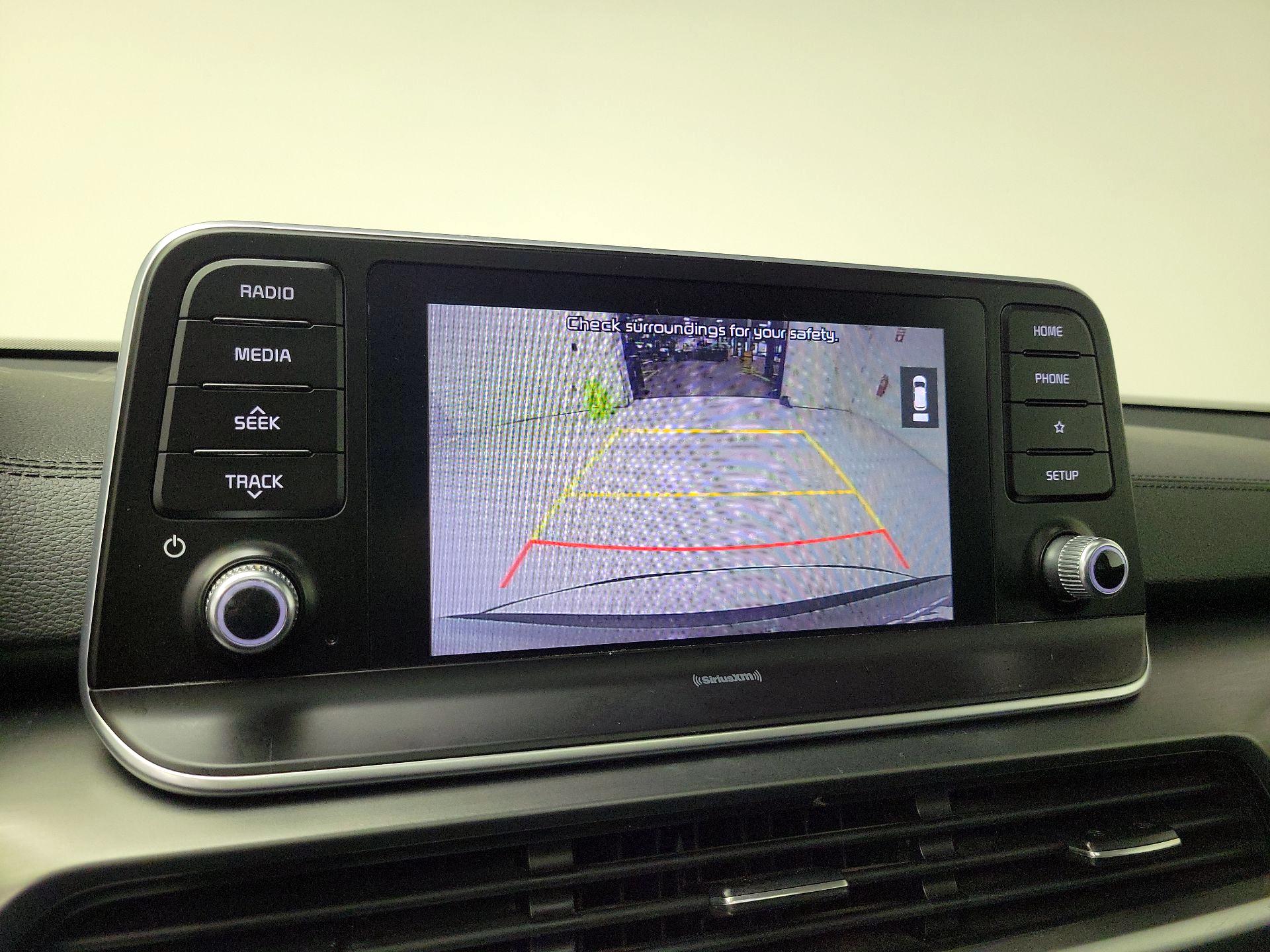 Thumbnail: 2020 Kia Telluride - 14