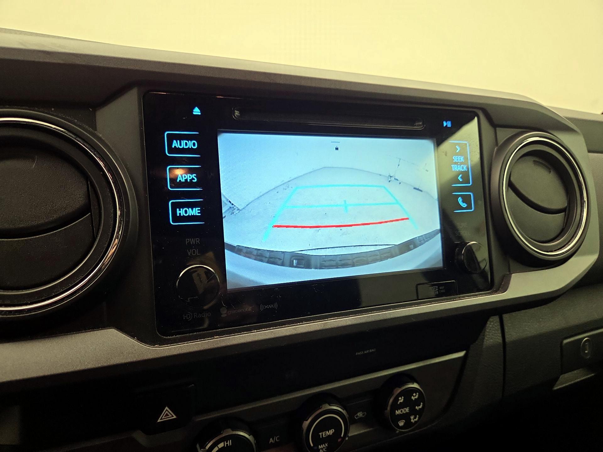 Thumbnail: 2019 Toyota Tacoma - 14