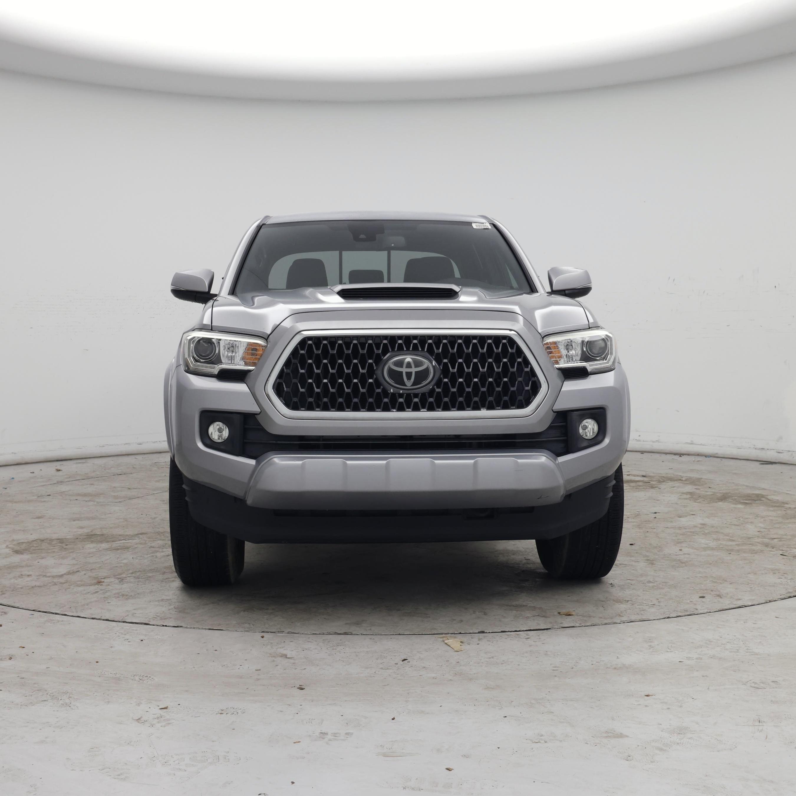 Thumbnail: 2019 Toyota Tacoma - 5