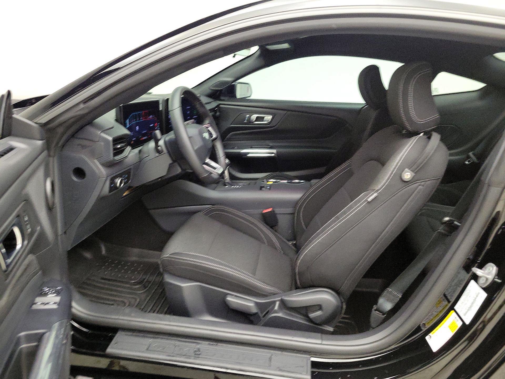 Thumbnail: 2025 Ford Mustang - 11