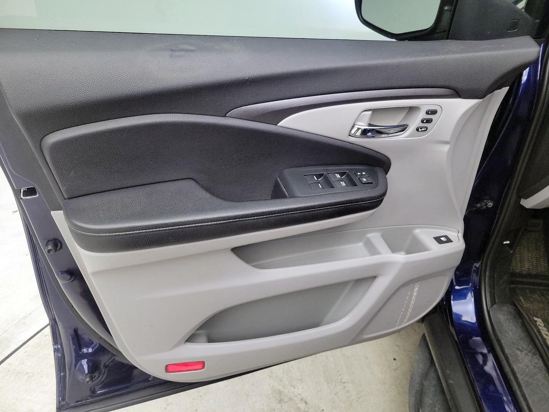 Thumbnail: 2023 Honda Ridgeline - 12