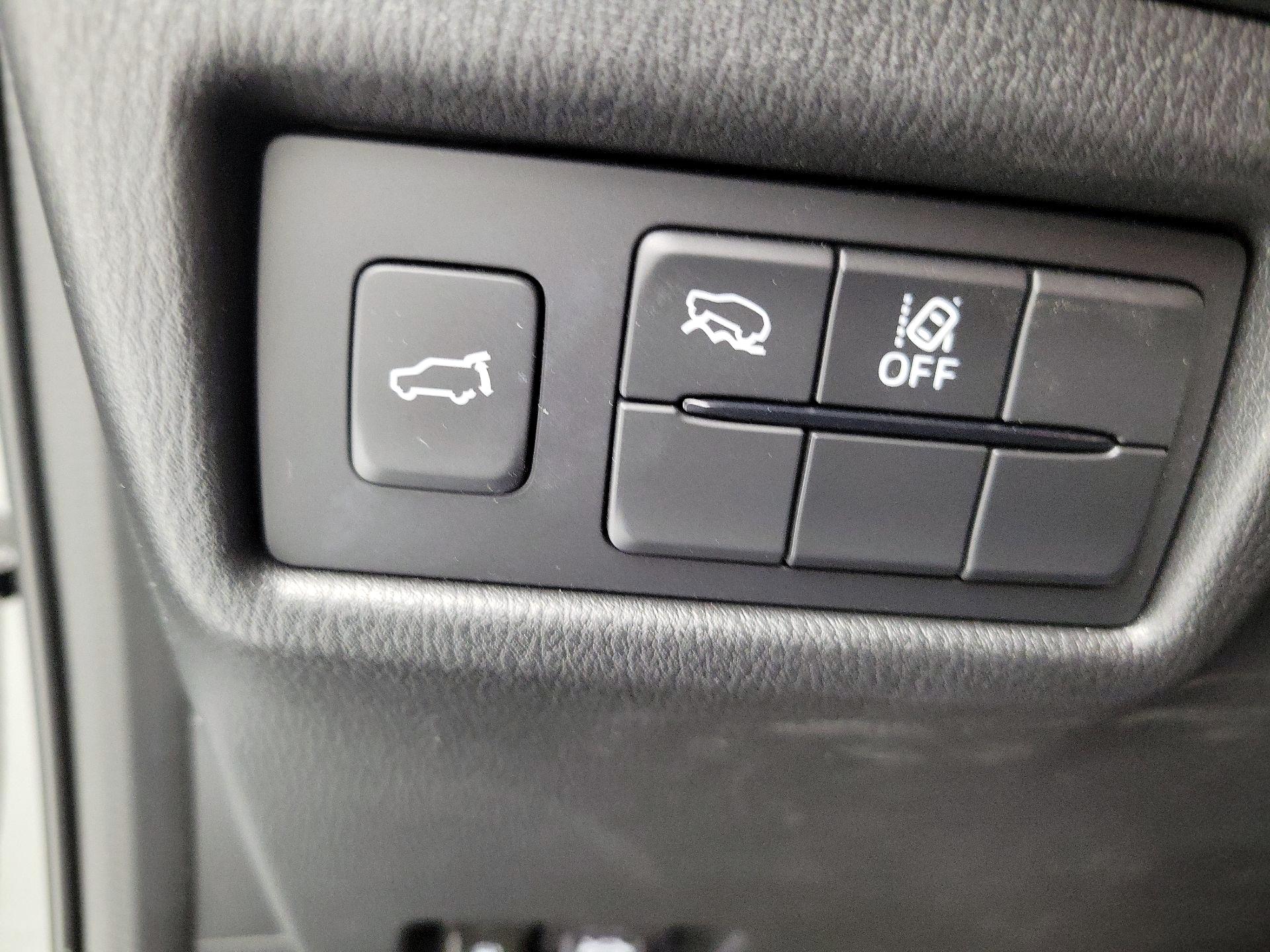 Thumbnail: 2025 Mazda CX-5 - 13