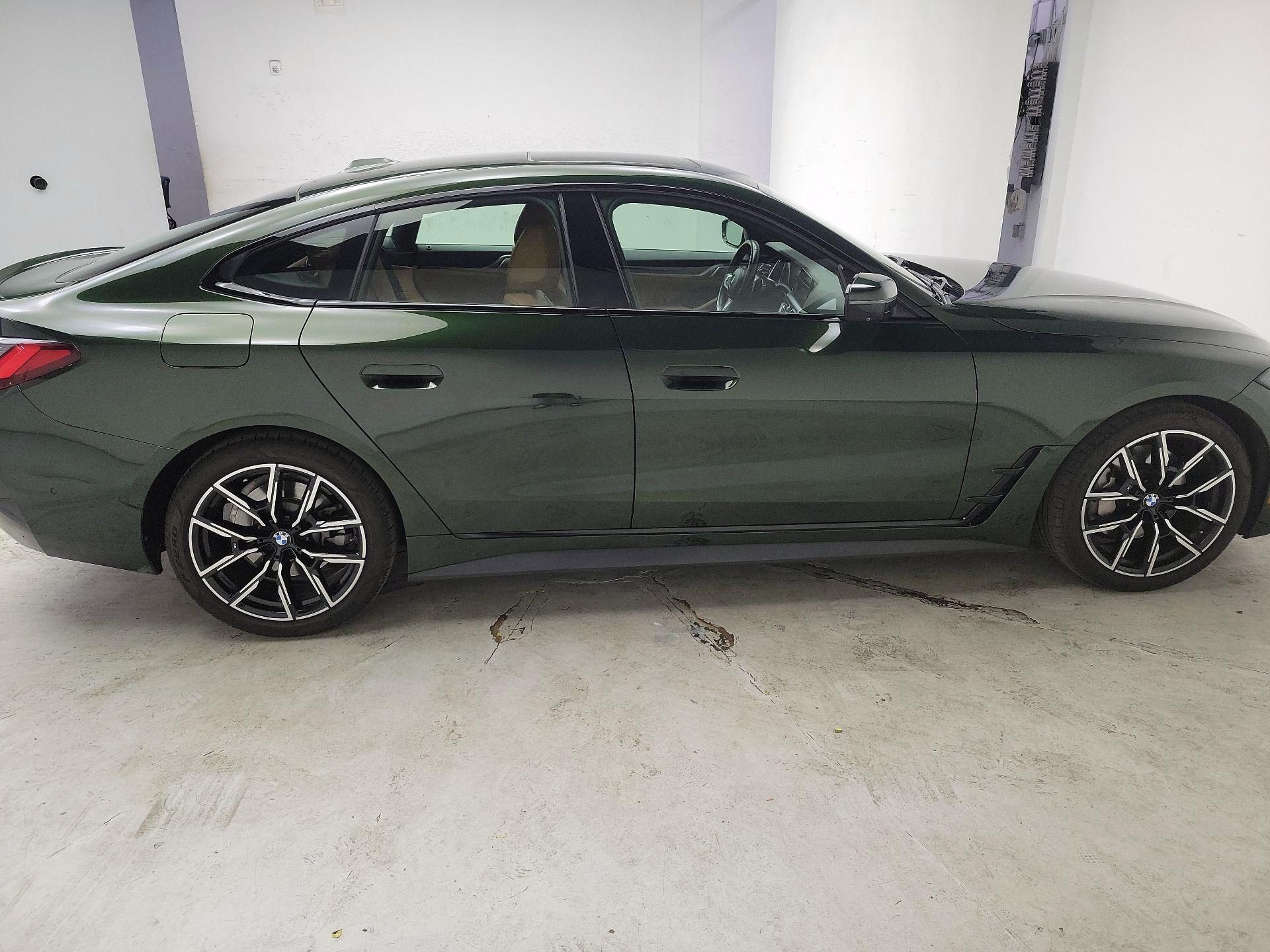 Thumbnail: 2022 BMW 4 Series - 4