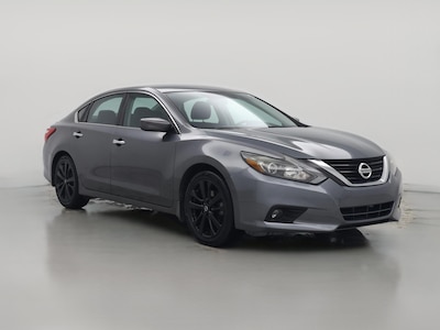 2016 Nissan Altima SR