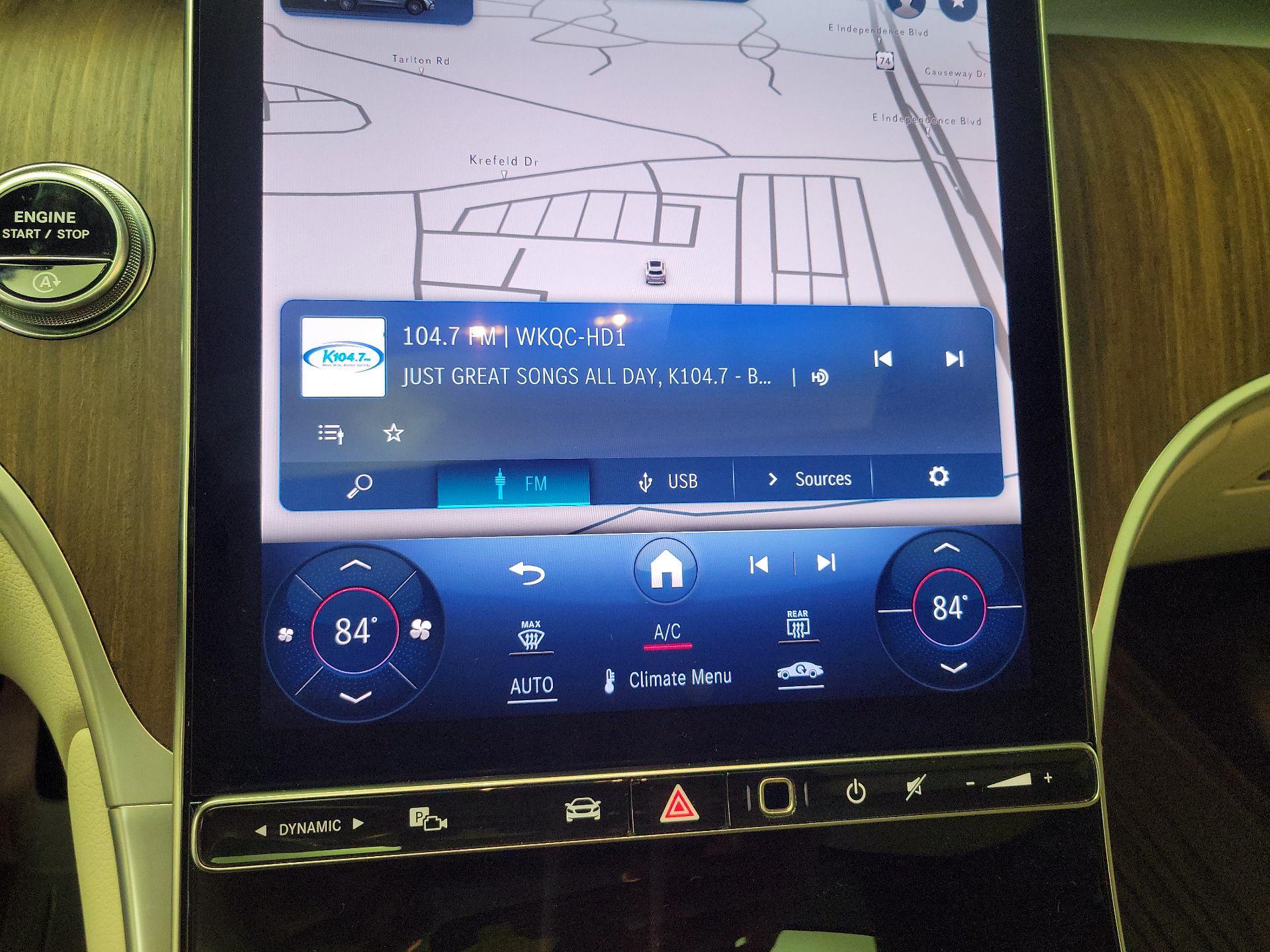 Thumbnail: 2024 Mercedes-Benz GLC - 16