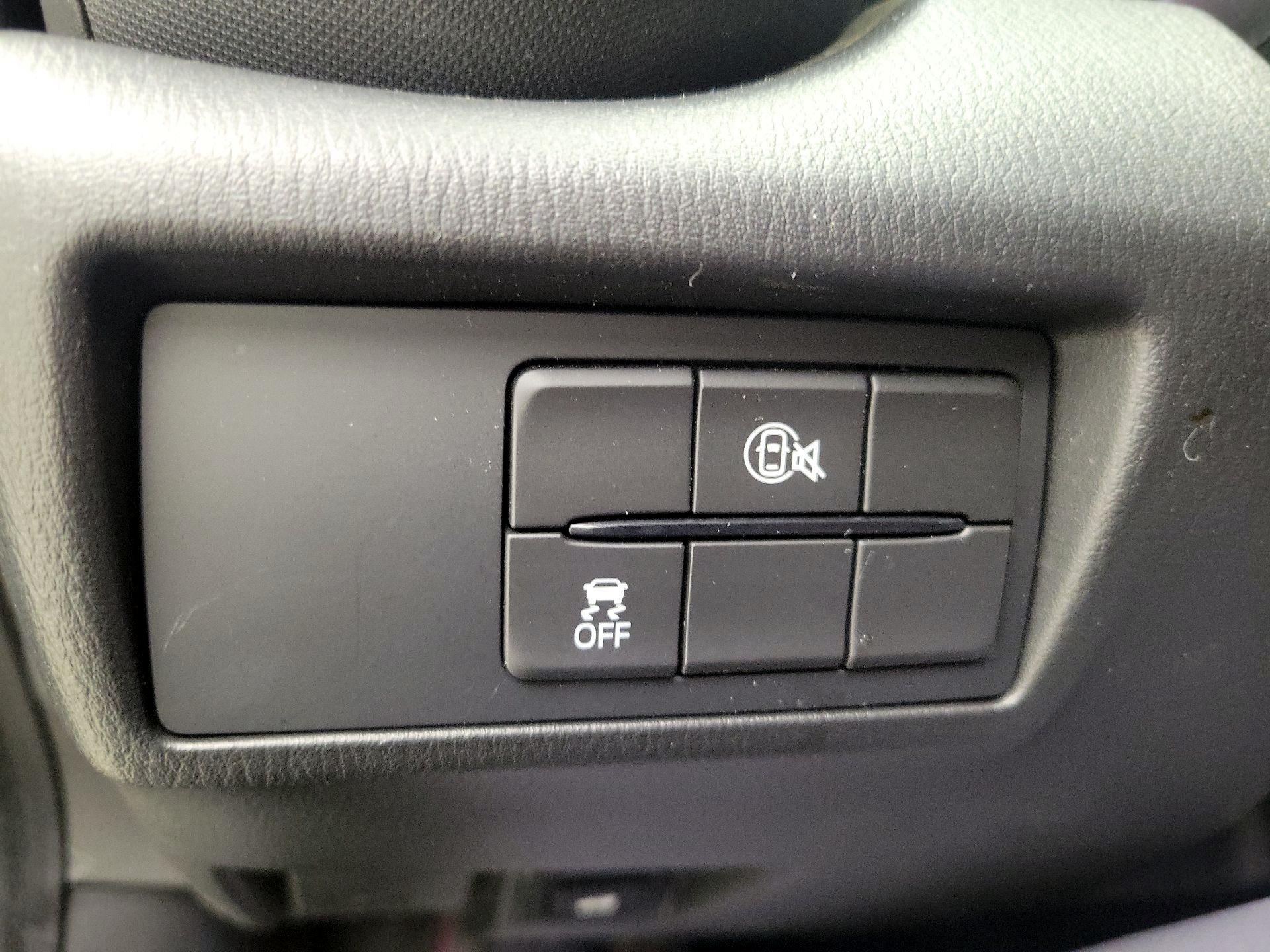 Thumbnail: 2024 Mazda MX-5 Miata - 13