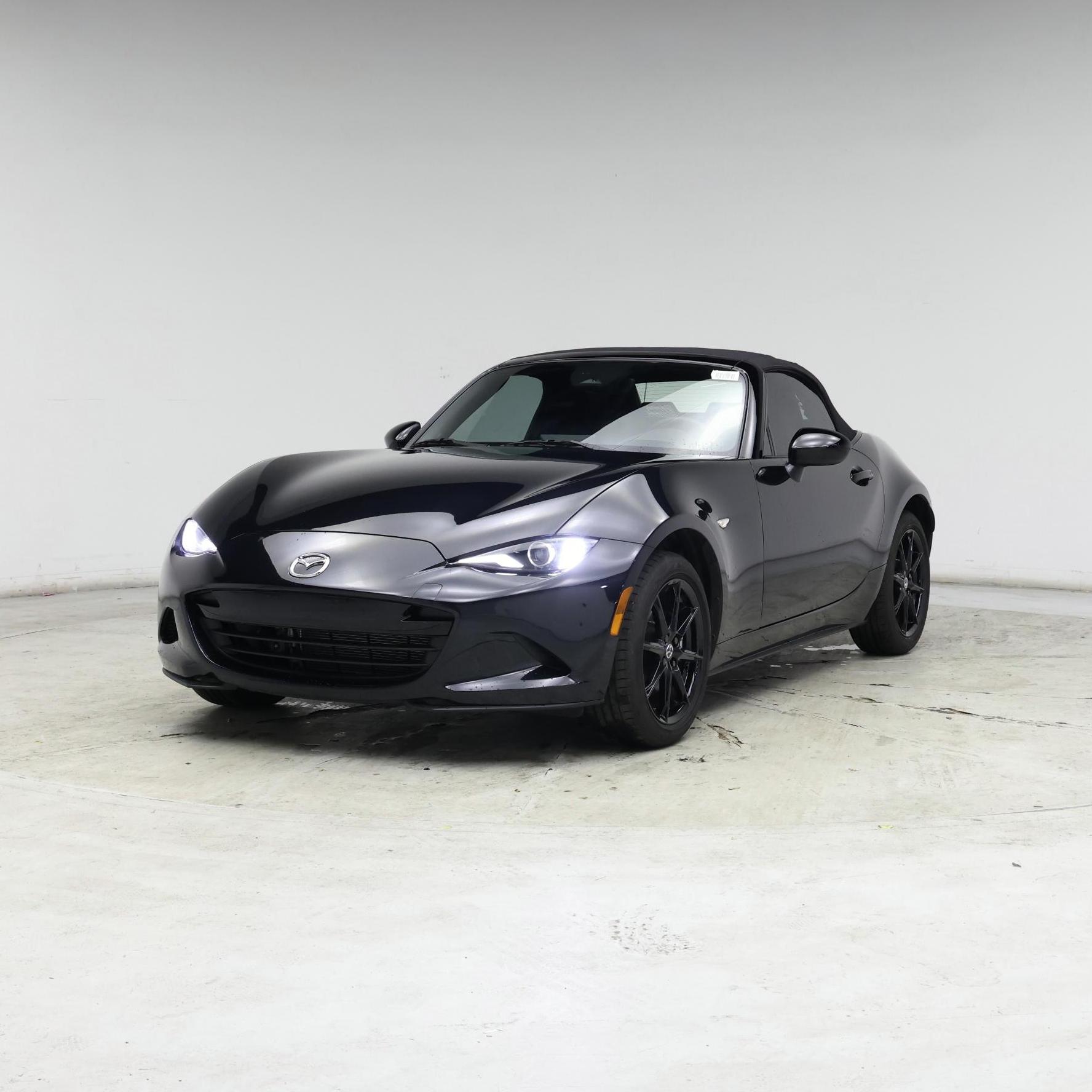 Thumbnail: 2024 Mazda MX-5 Miata - 4