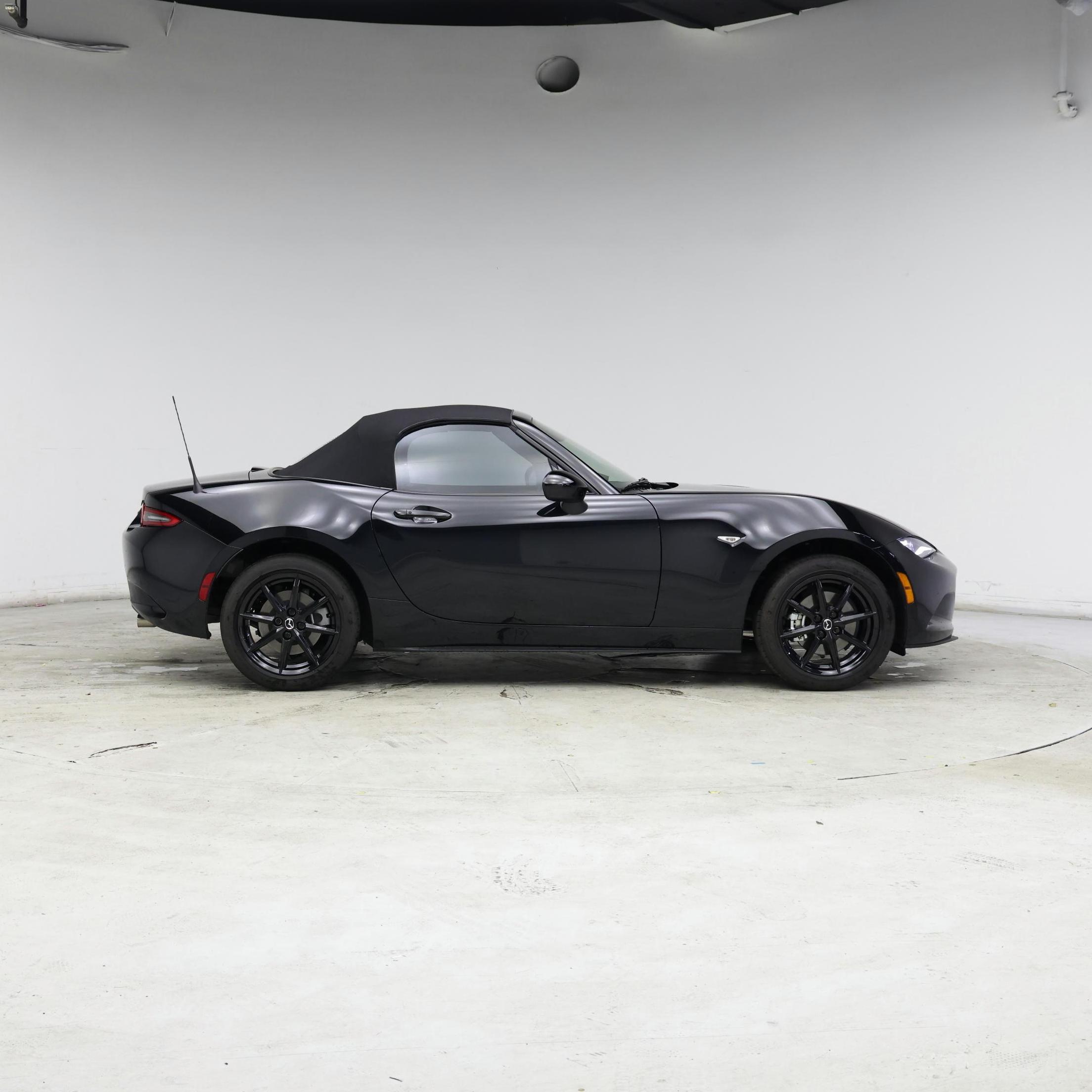 Thumbnail: 2024 Mazda MX-5 Miata - 7