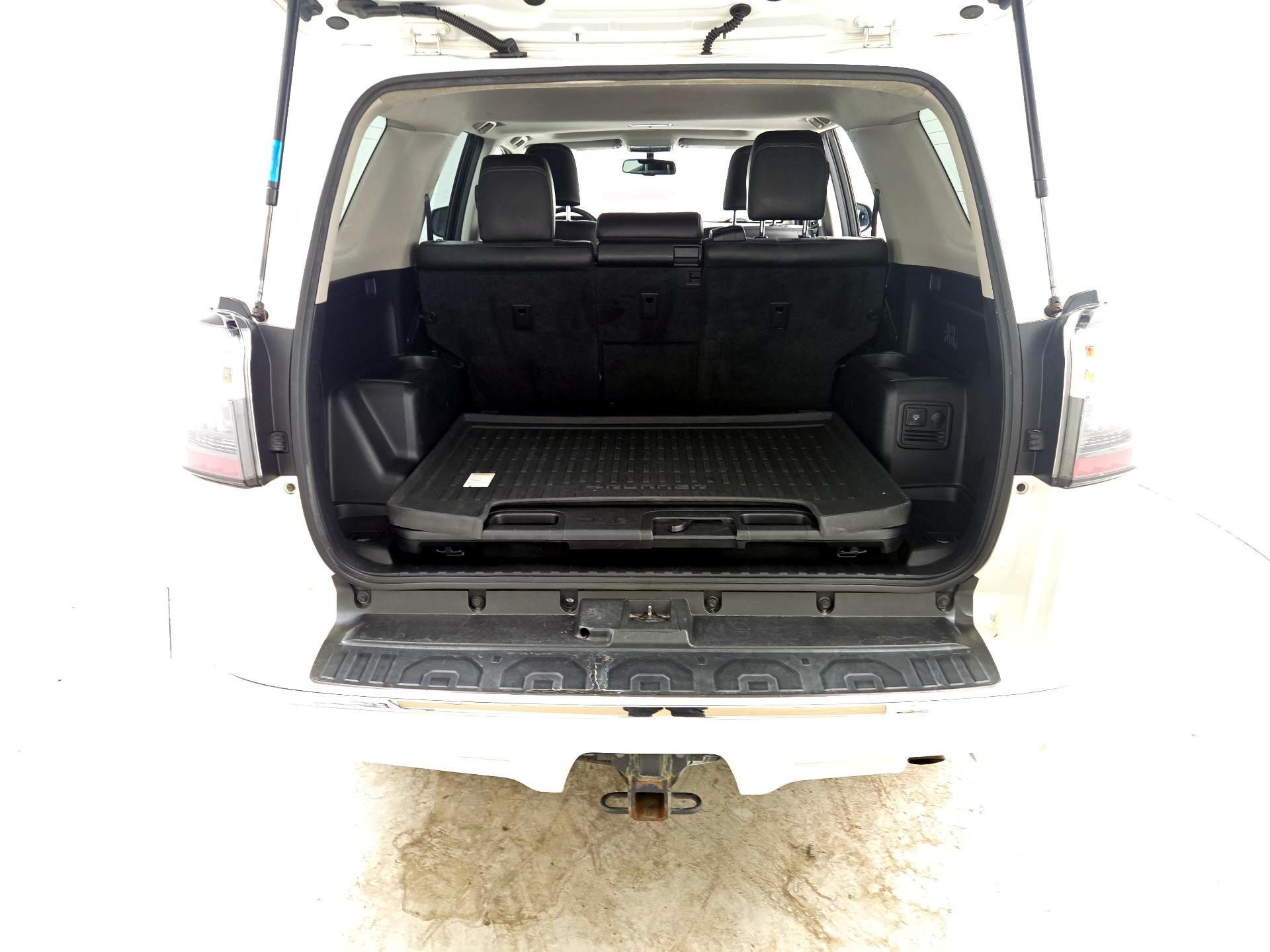 Thumbnail: 2015 Toyota 4Runner - 20