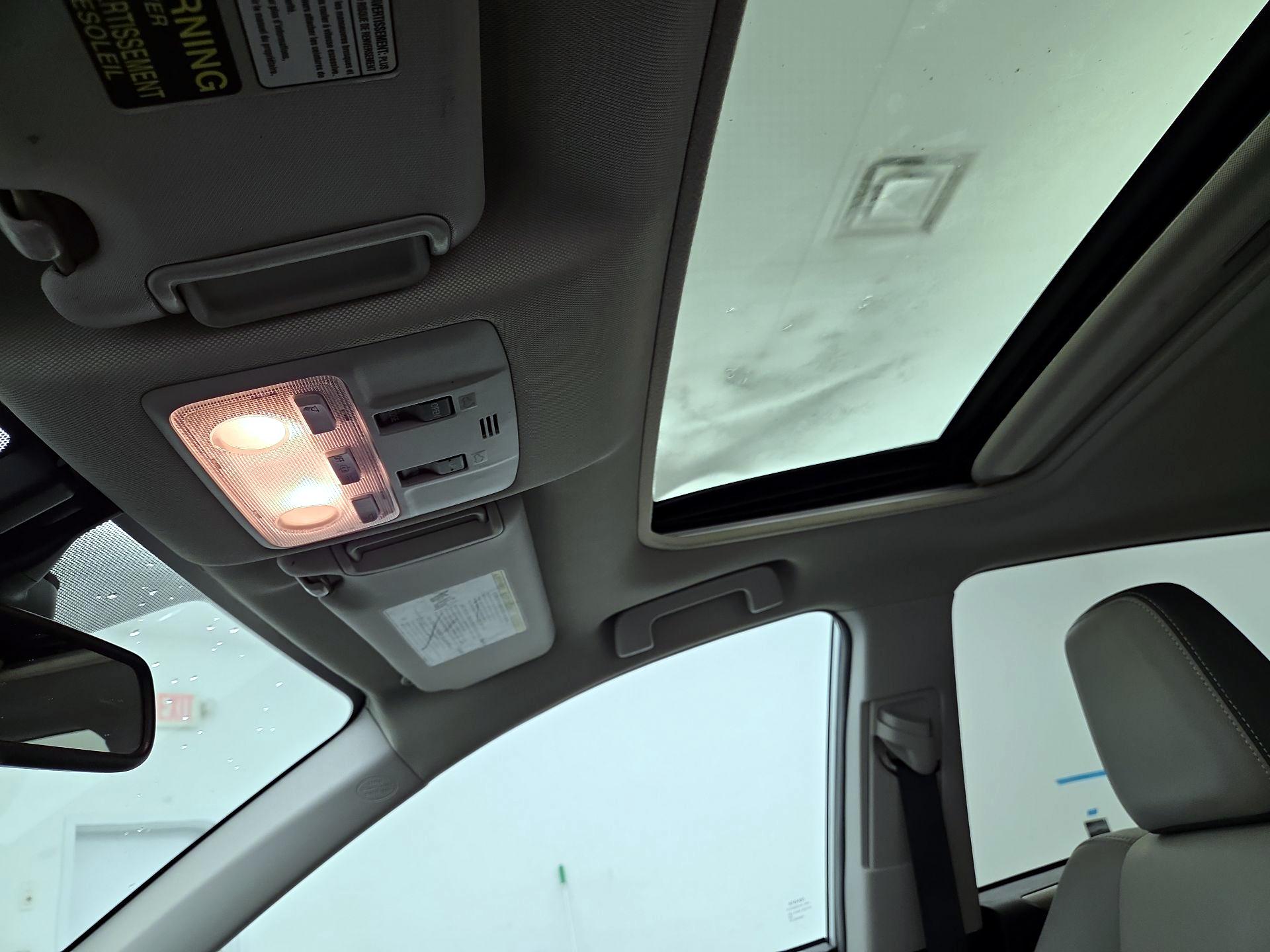 Thumbnail: 2014 Toyota RAV4 - 19