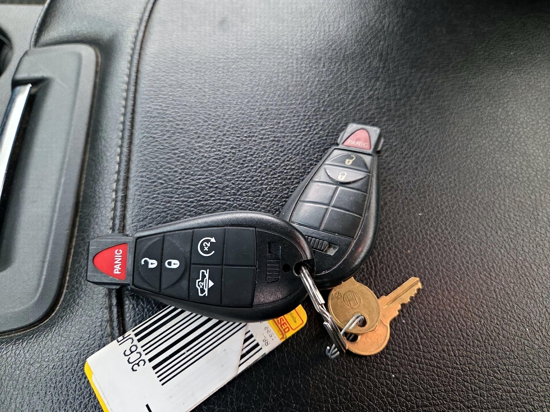 Thumbnail: 2020 RAM 1500 Classic - 19