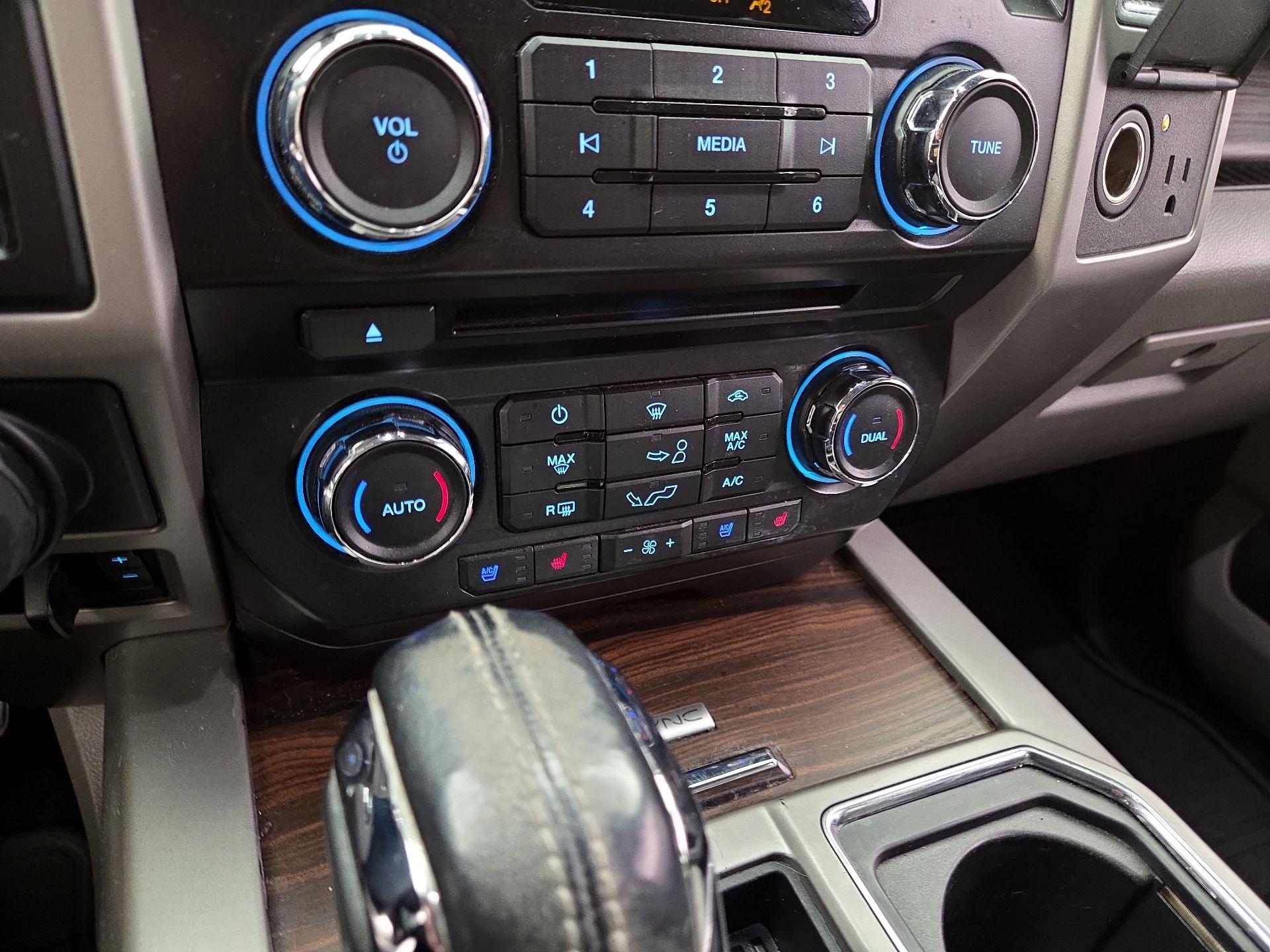 Thumbnail: 2016 Ford F-150 - 17