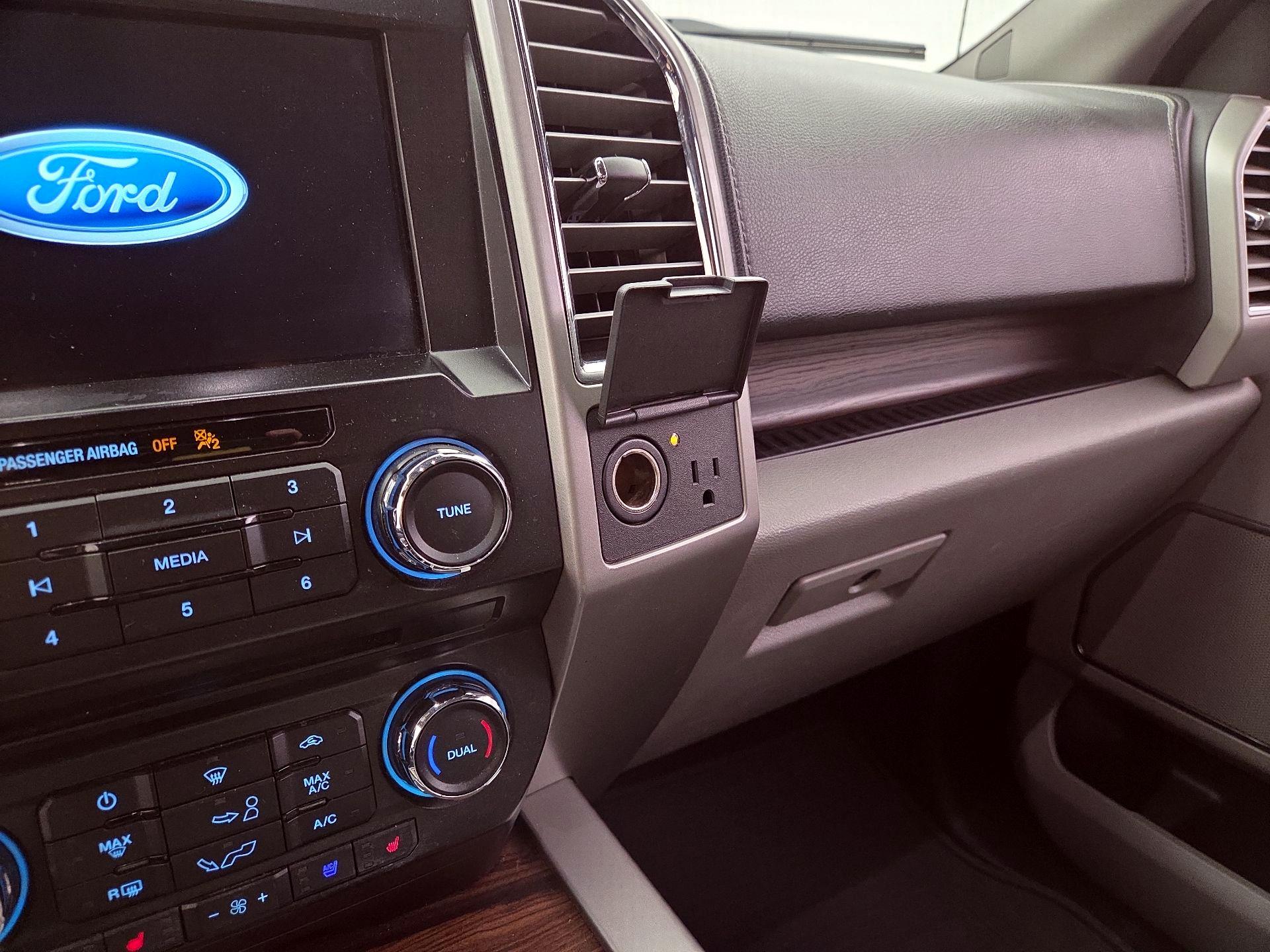 Thumbnail: 2016 Ford F-150 - 19