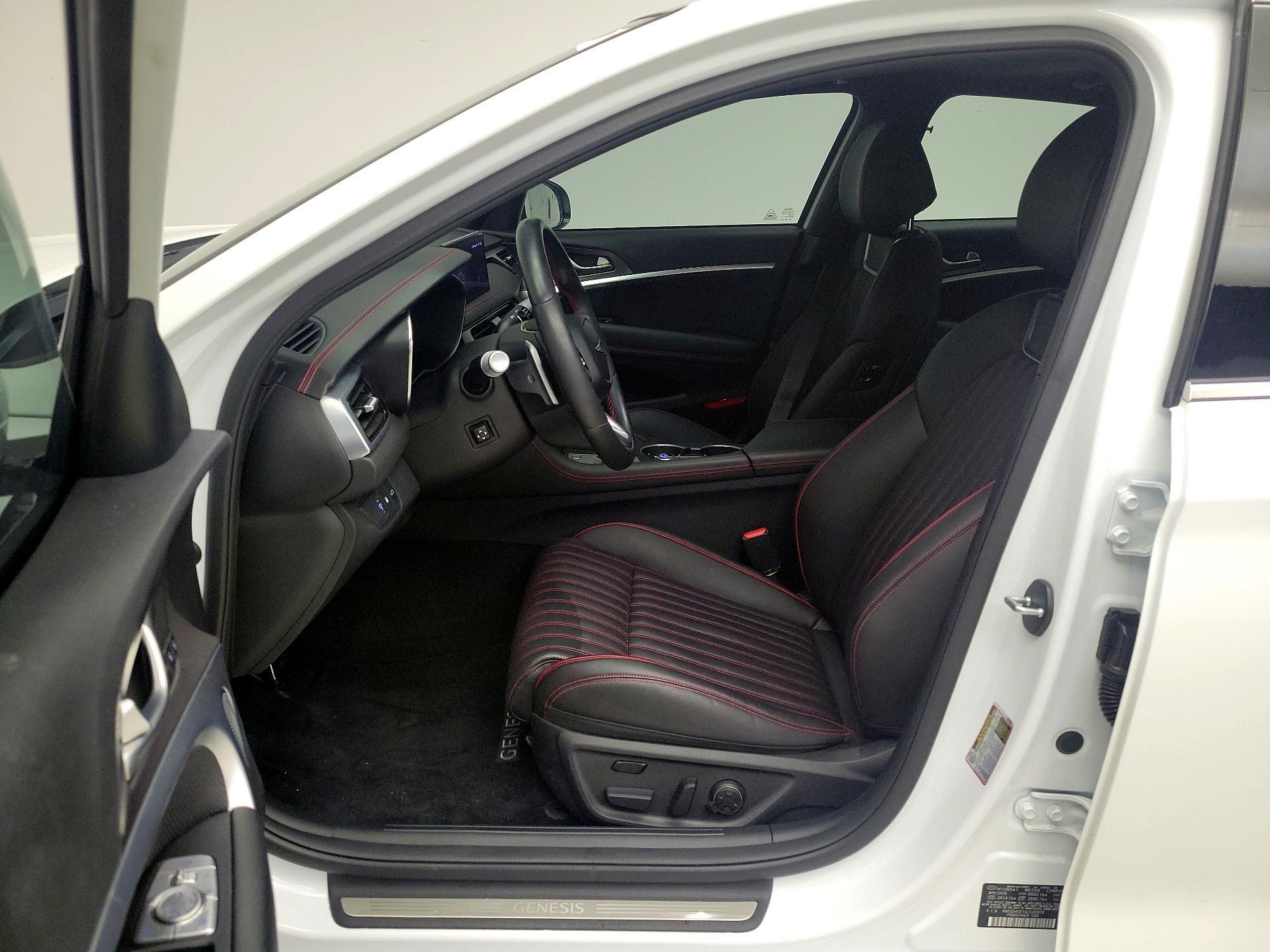 Thumbnail: 2025 Genesis G70 - 11