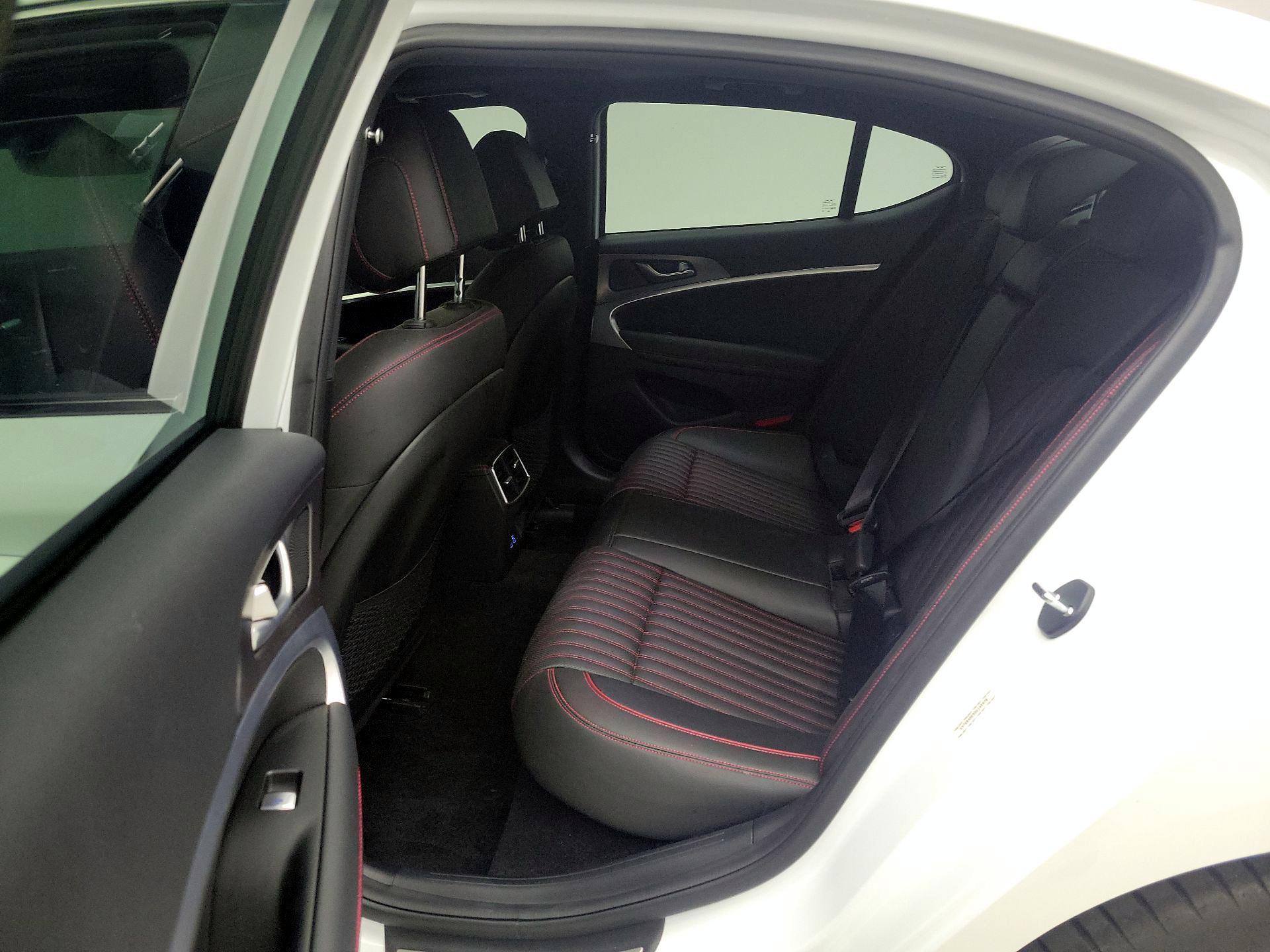 Thumbnail: 2025 Genesis G70 - 20