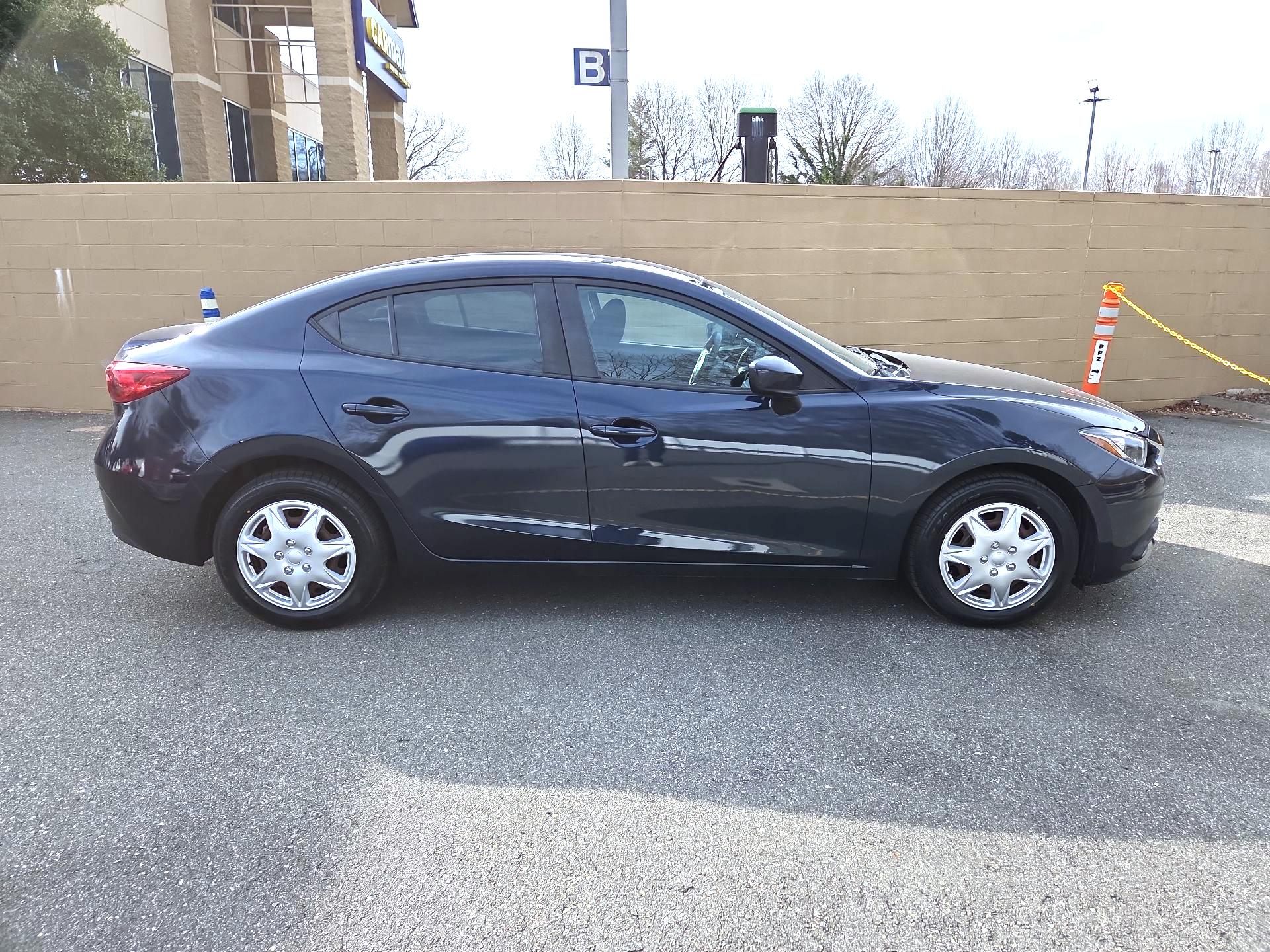 Thumbnail: 2016 Mazda Mazda3 - 4