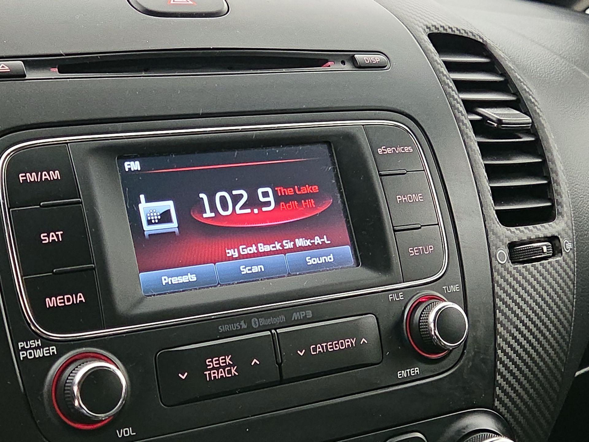 Thumbnail: 2015 Kia Forte - 15