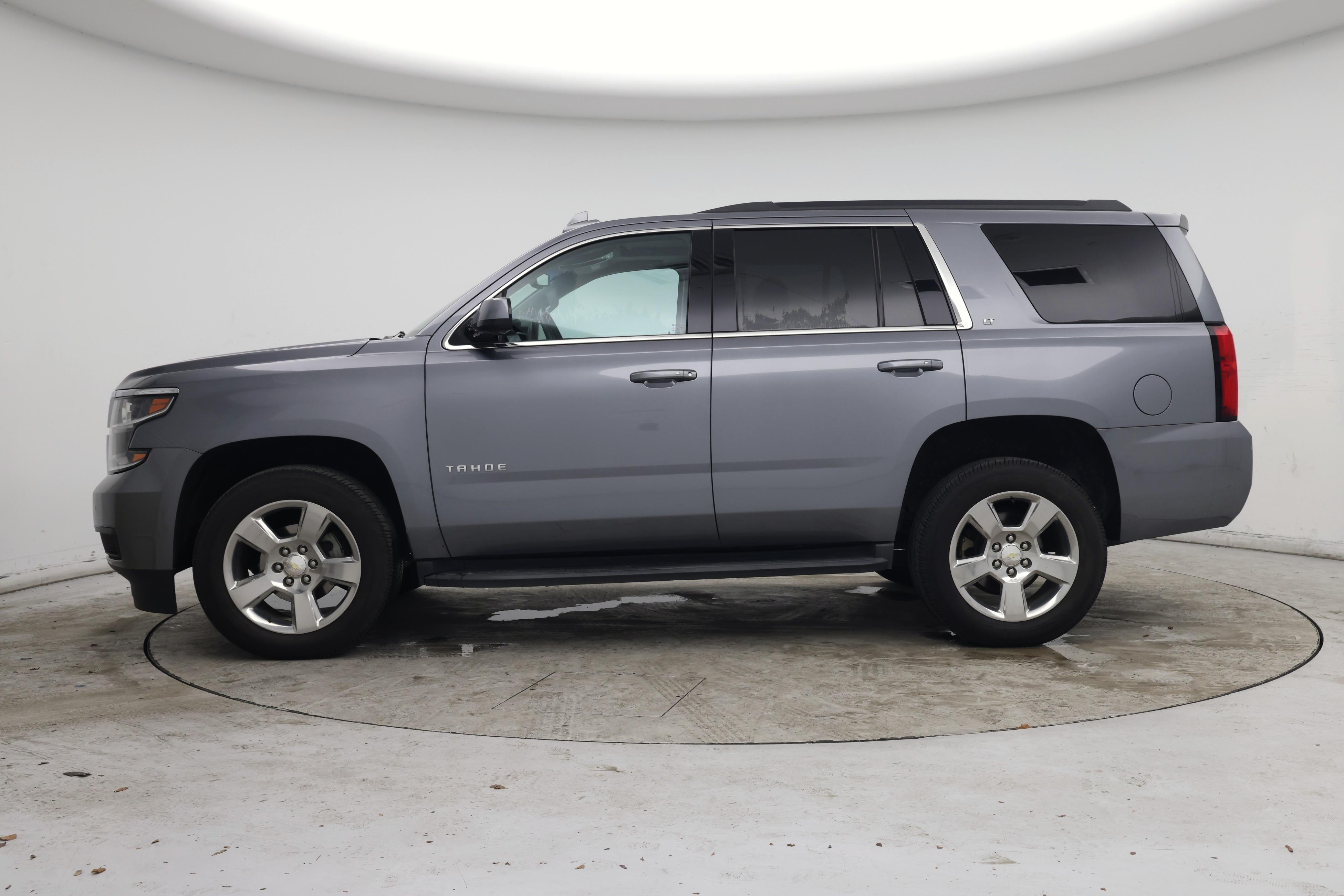 Thumbnail: 2019 Chevrolet Tahoe - 3