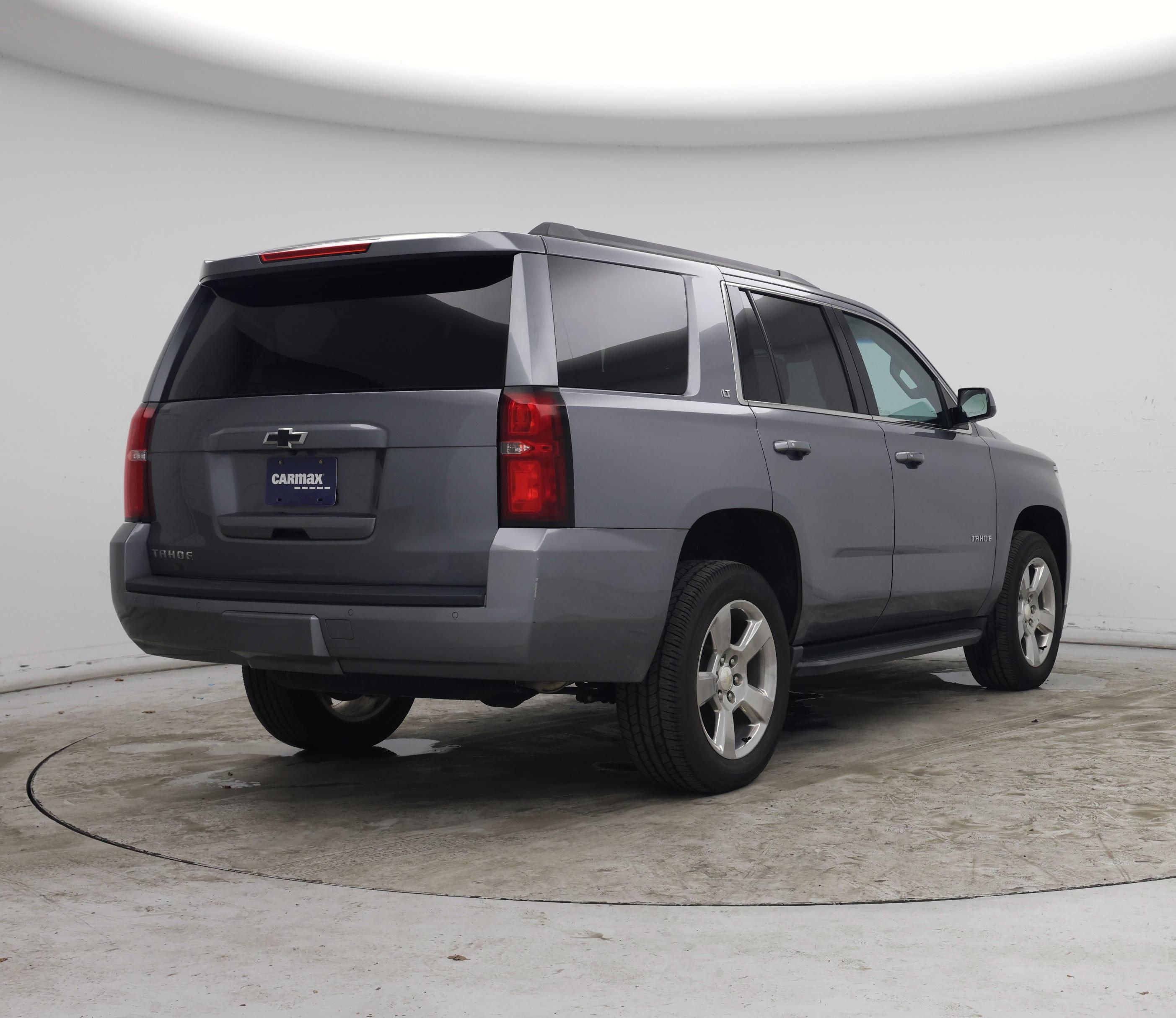 Thumbnail: 2019 Chevrolet Tahoe - 8