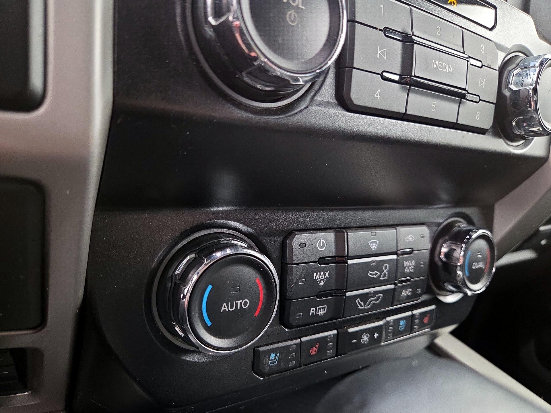 Thumbnail: 2019 Ford F-150 - 17