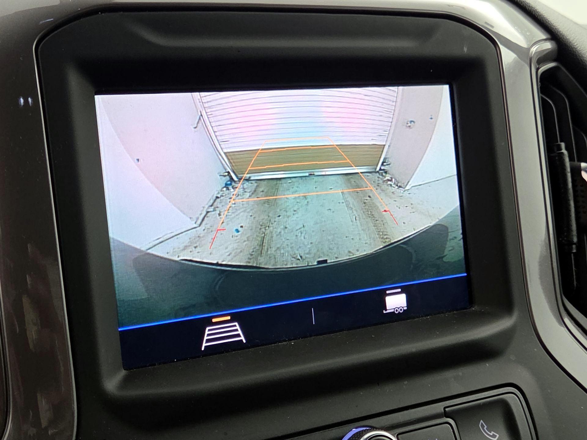 Thumbnail: 2021 Chevrolet Silverado 1500 - 14