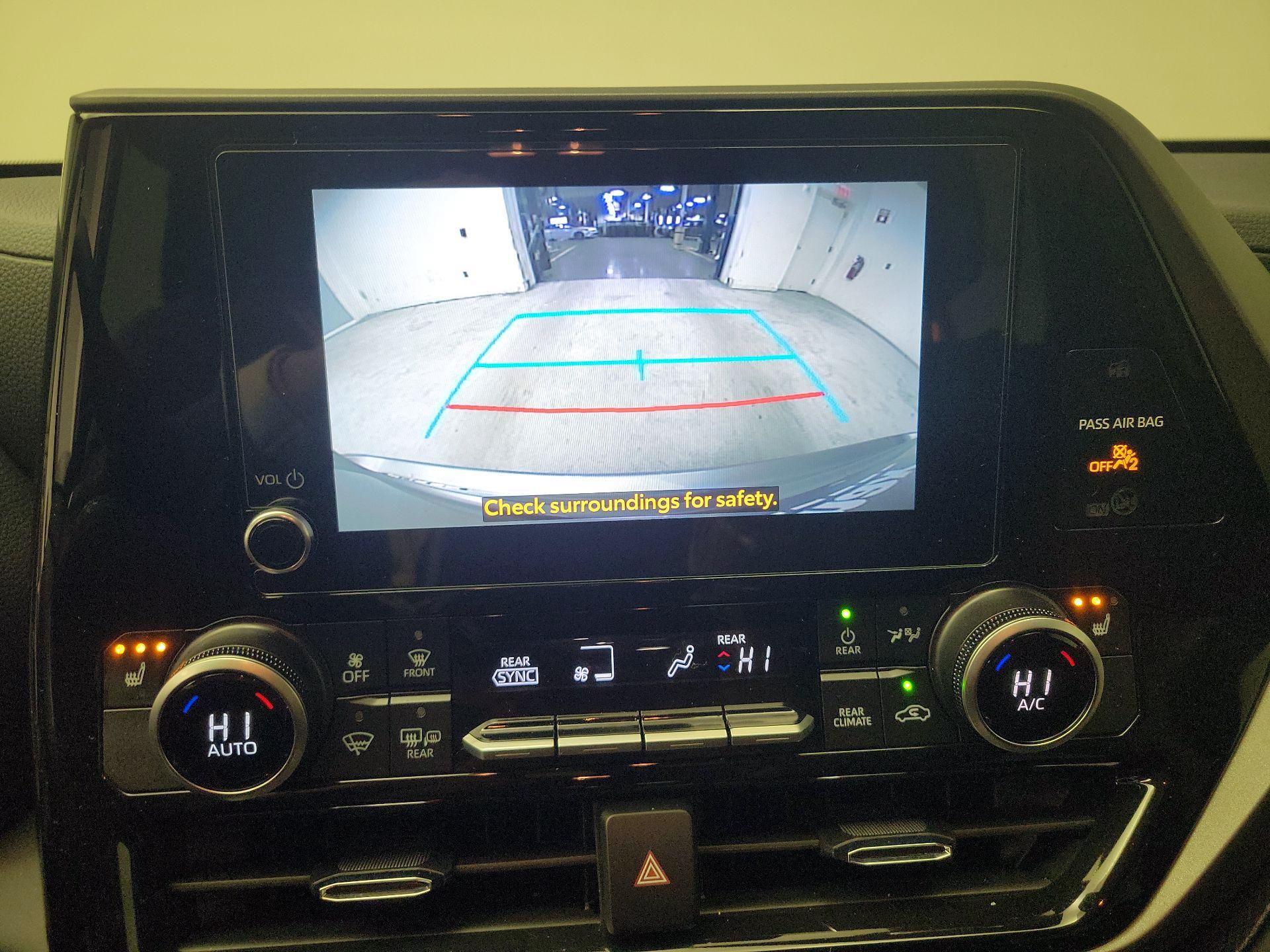 Thumbnail: 2025 Toyota Highlander - 15