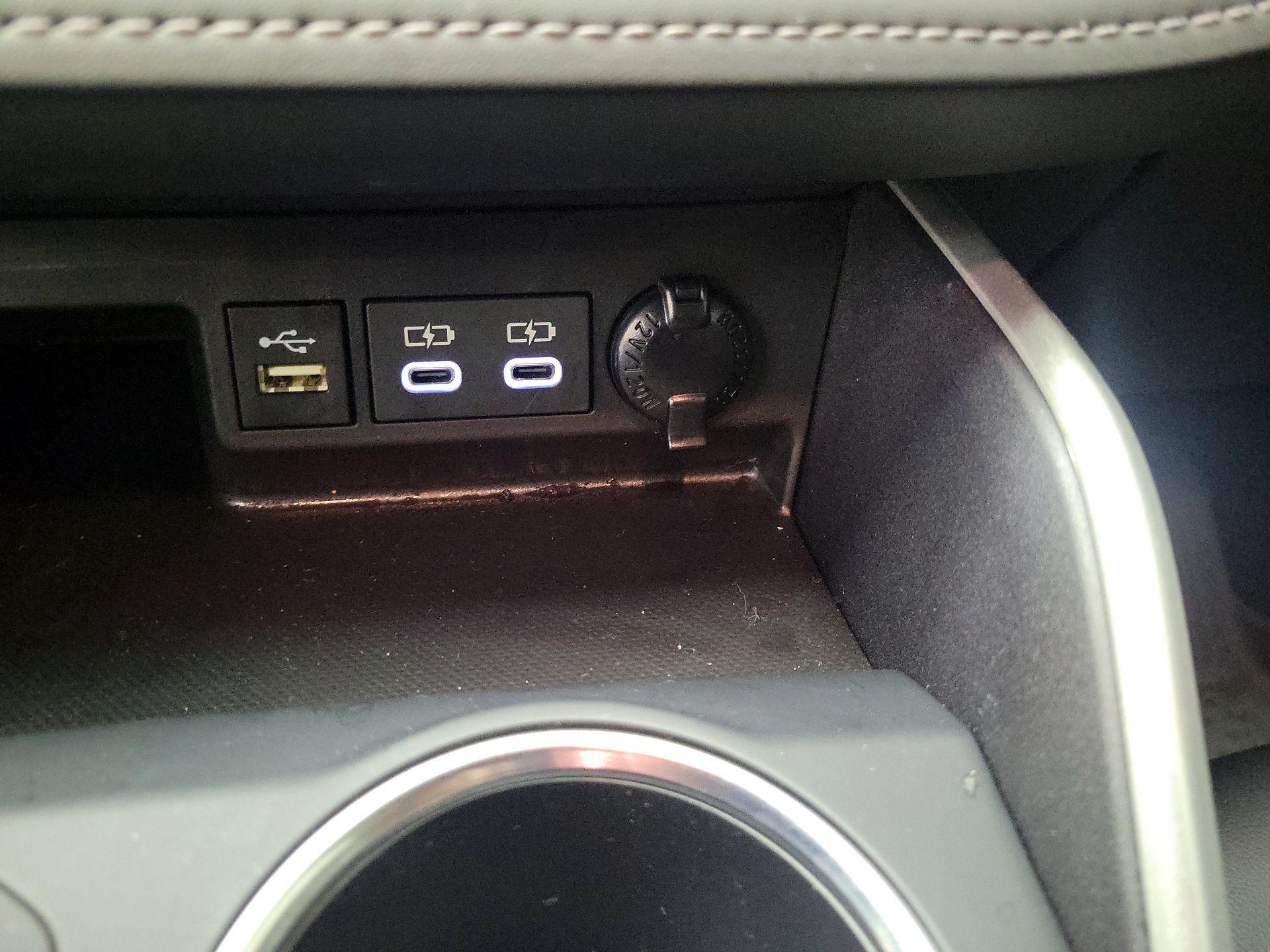 Thumbnail: 2025 Toyota Highlander - 19