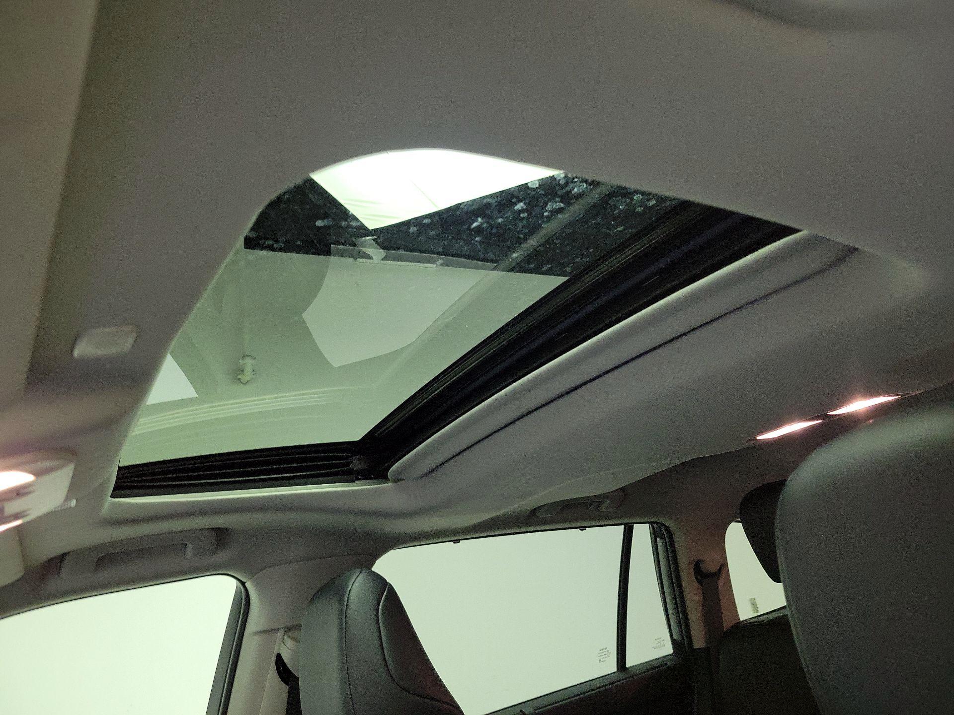 Thumbnail: 2025 Toyota Highlander - 20