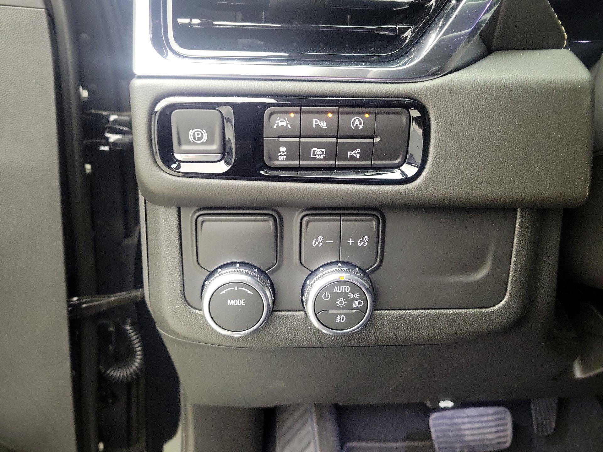 Thumbnail: 2026 GMC Yukon XL - 13