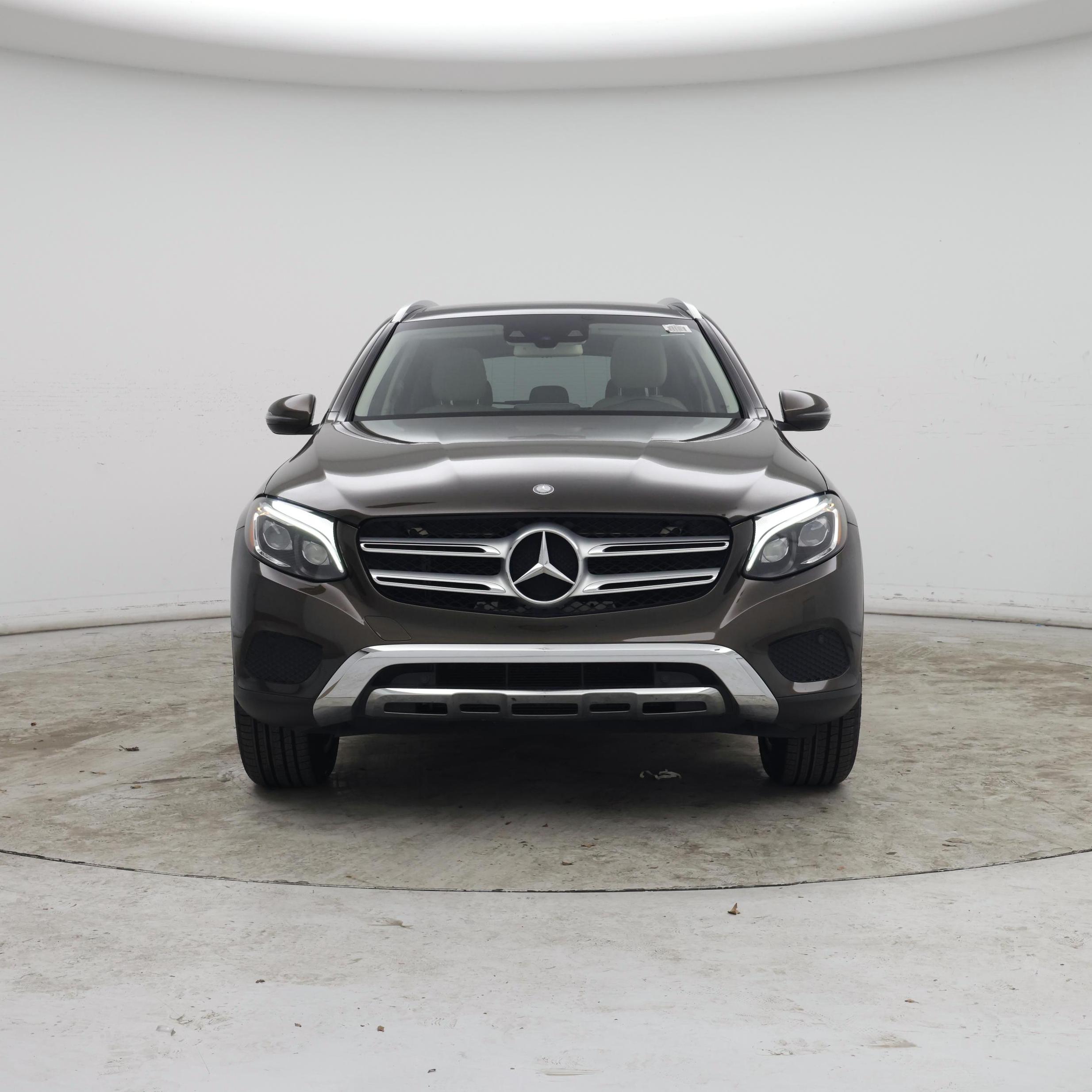 Thumbnail: 2016 Mercedes-Benz GLC - 5