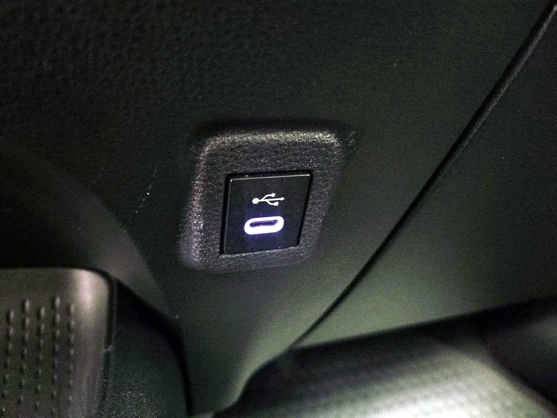 Thumbnail: 2024 Toyota Corolla - 17