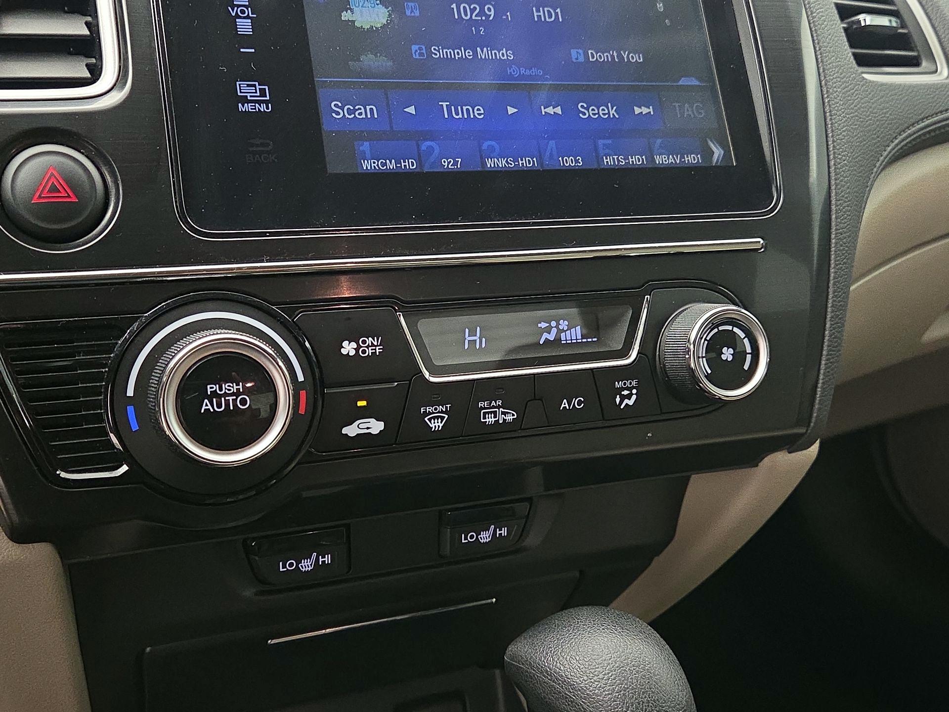 Thumbnail: 2015 Honda Civic - 16