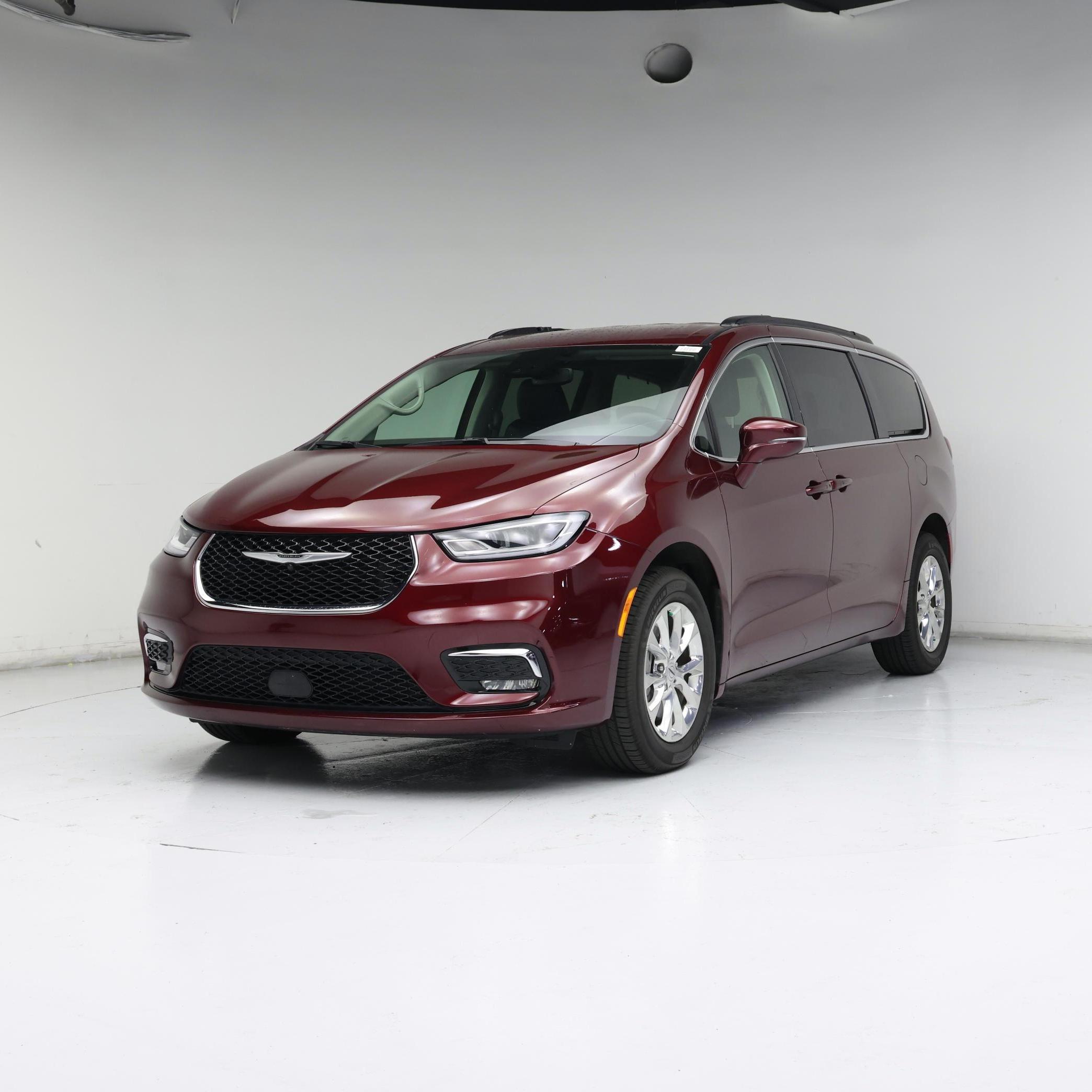 Thumbnail: 2022 Chrysler Pacifica - 4