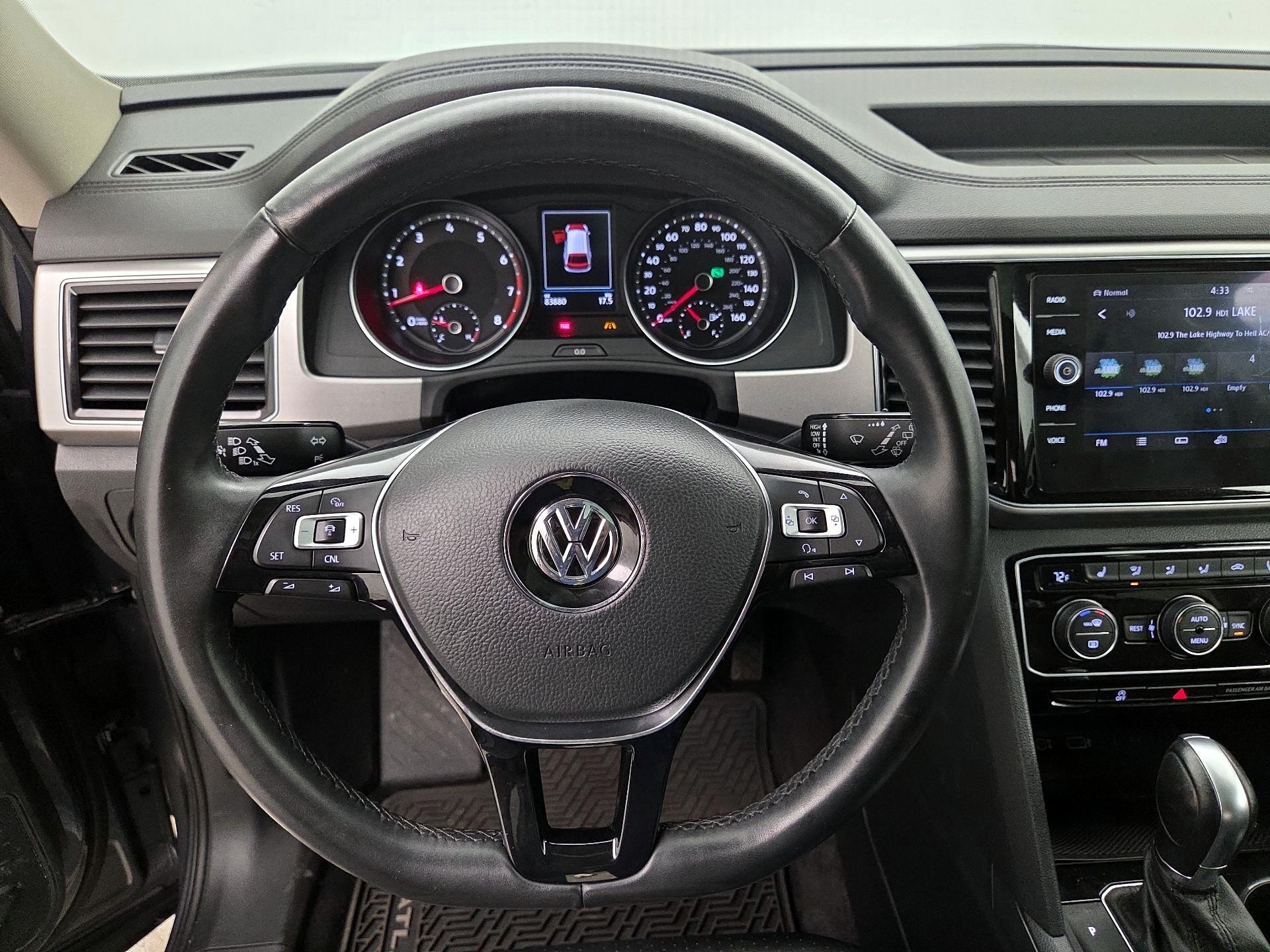 Thumbnail: 2018 Volkswagen Atlas - 10