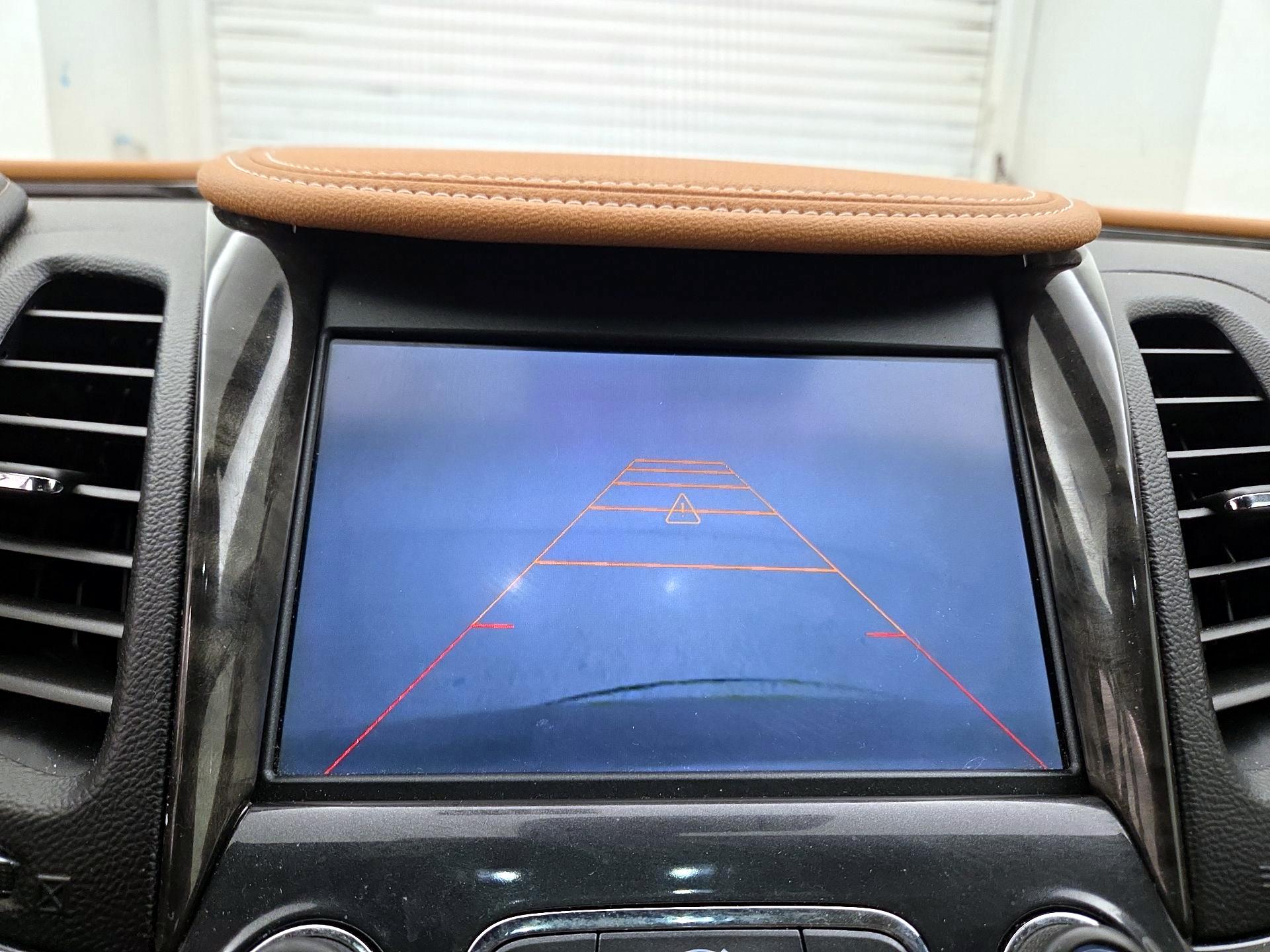 Thumbnail: 2015 Chevrolet Impala - 14