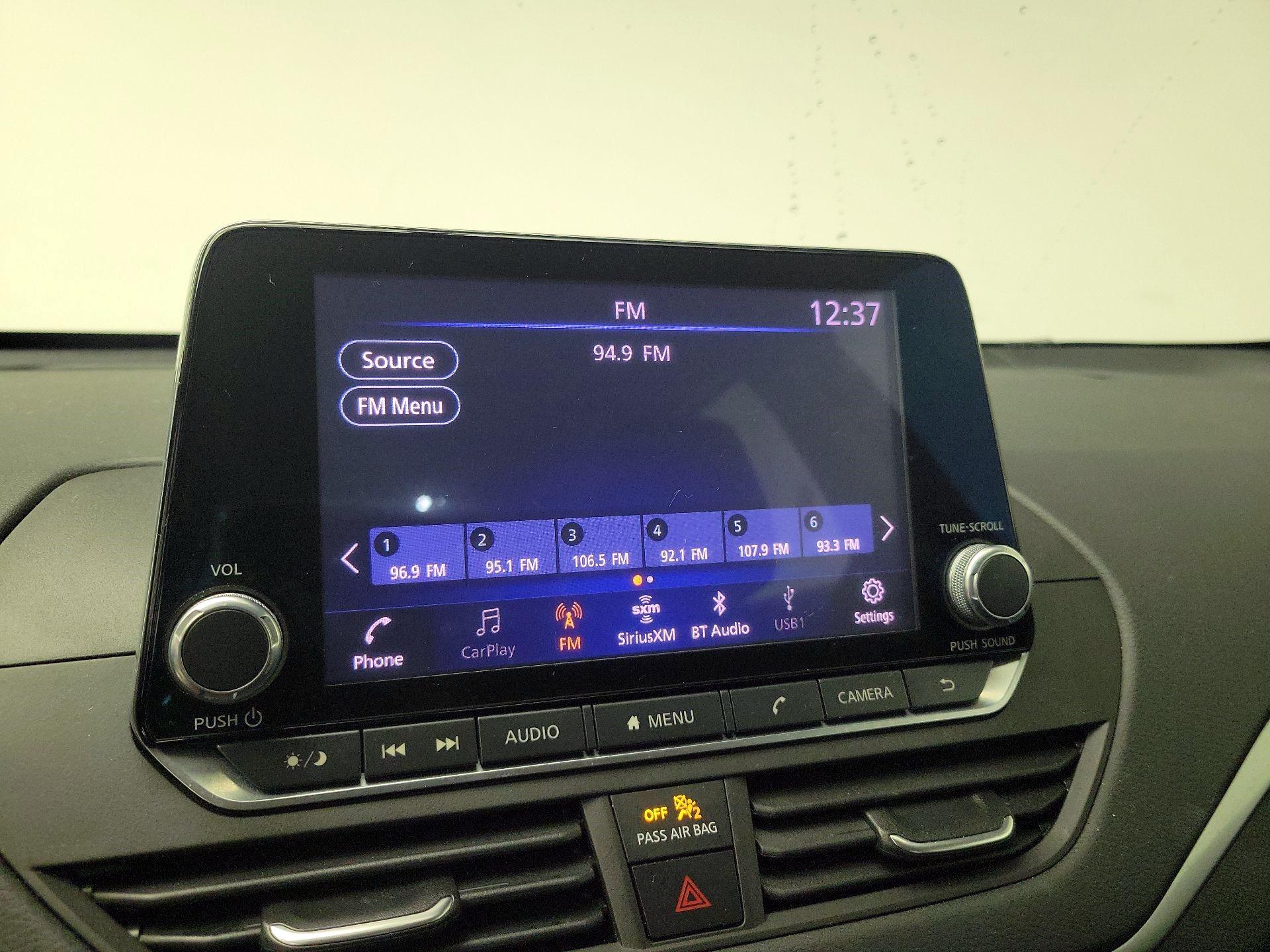 Thumbnail: 2020 Nissan Altima - 13