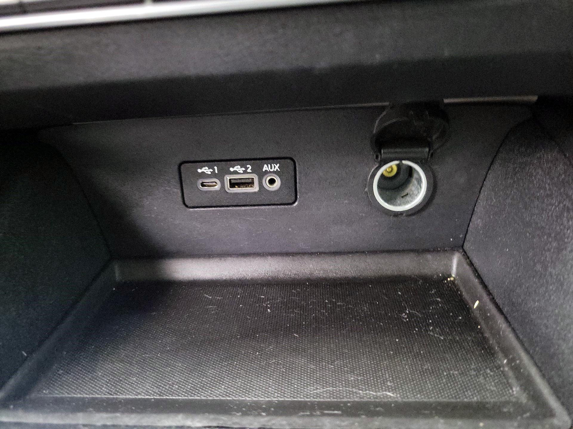 Thumbnail: 2020 Nissan Altima - 16