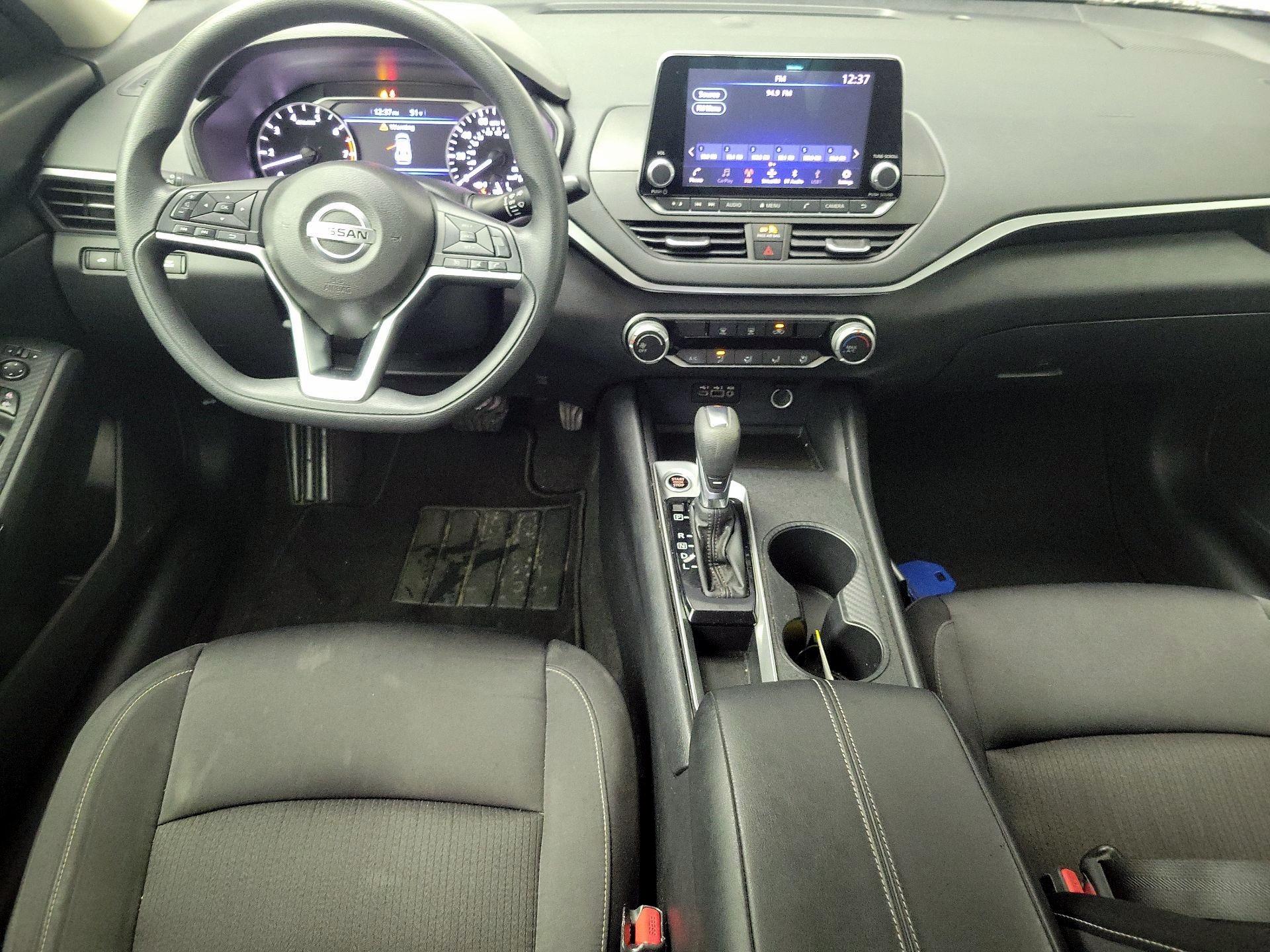 Thumbnail: 2020 Nissan Altima - 8