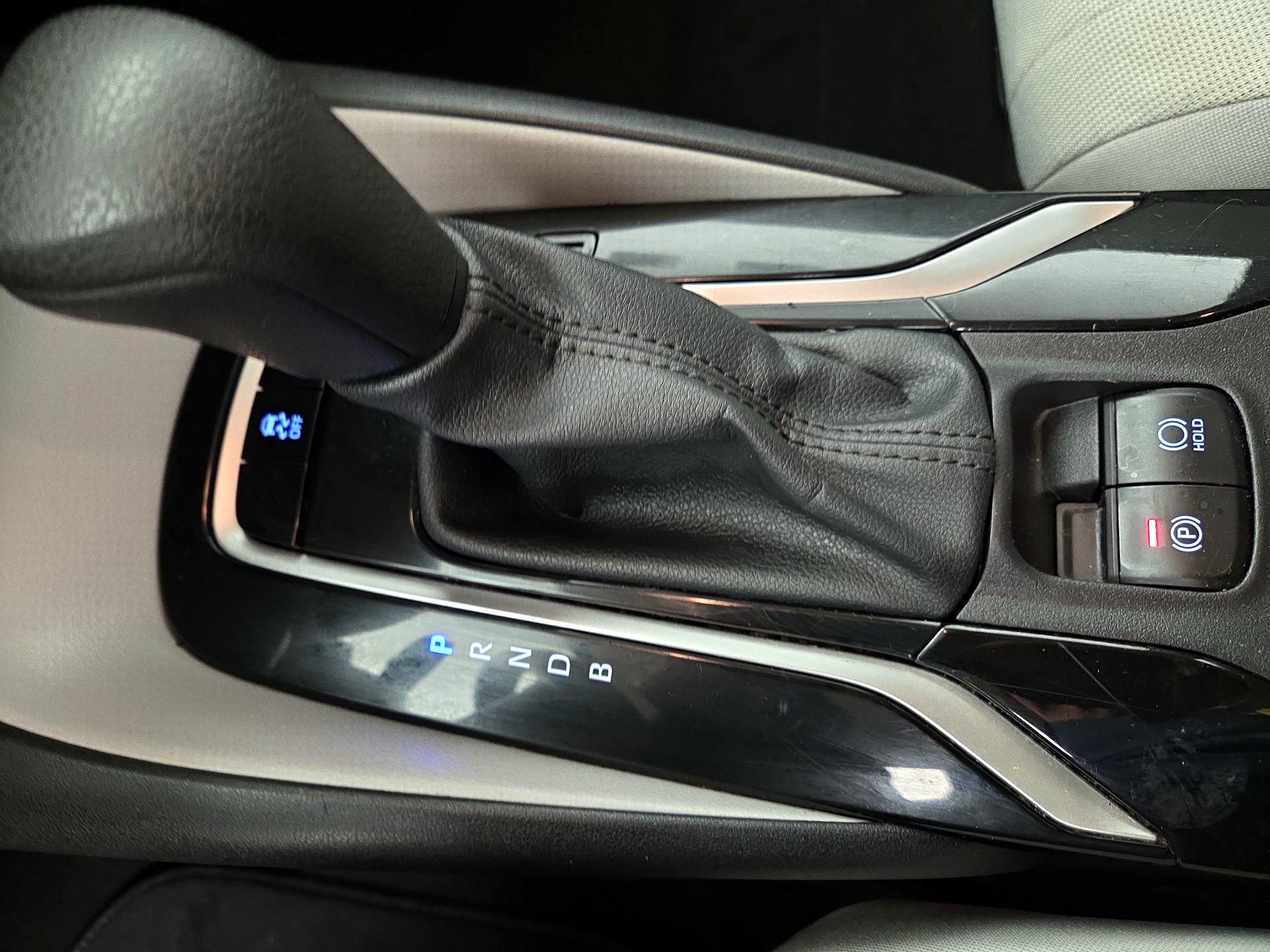 Thumbnail: 2021 Toyota Corolla - 17