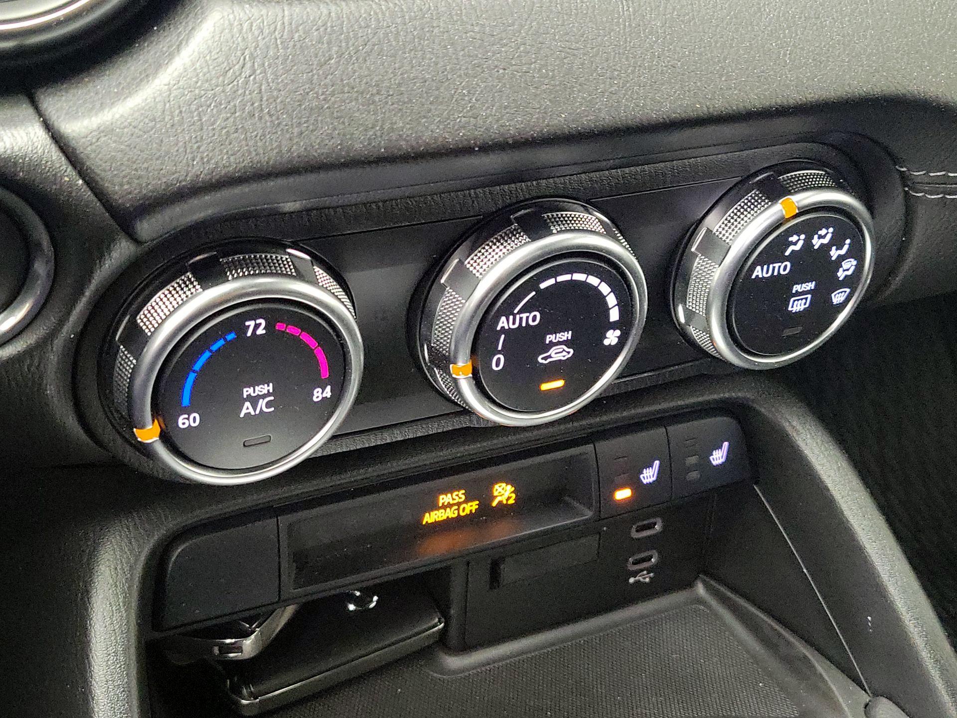 Thumbnail: 2024 Mazda MX-5 Miata - 16