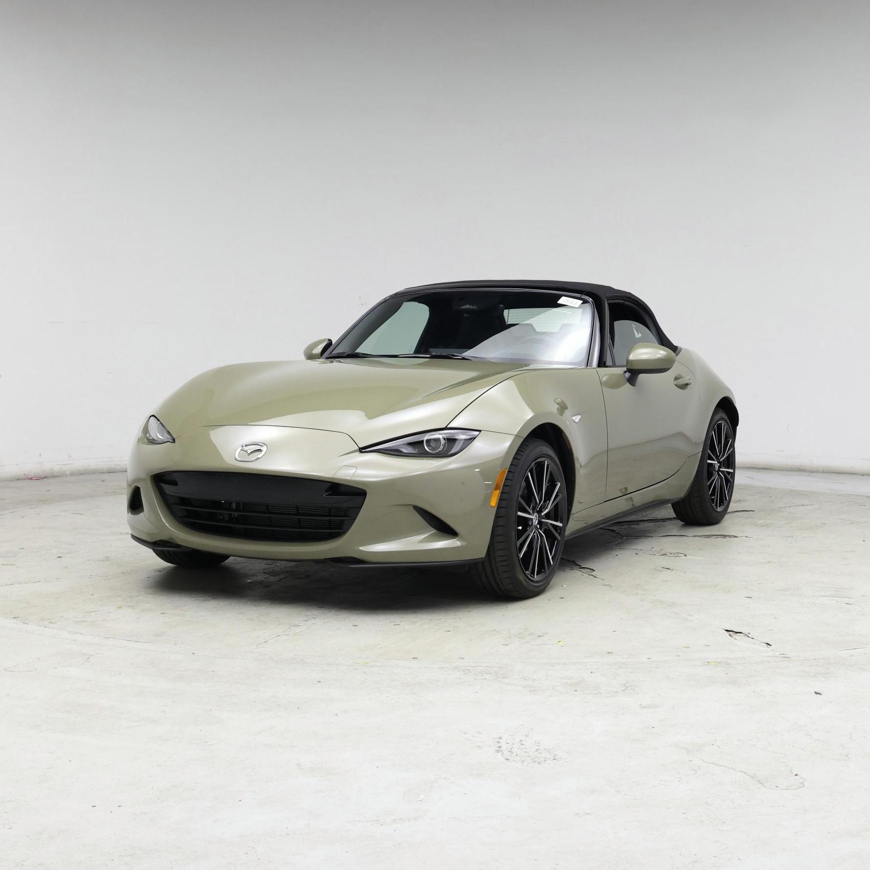 Thumbnail: 2024 Mazda MX-5 Miata - 4