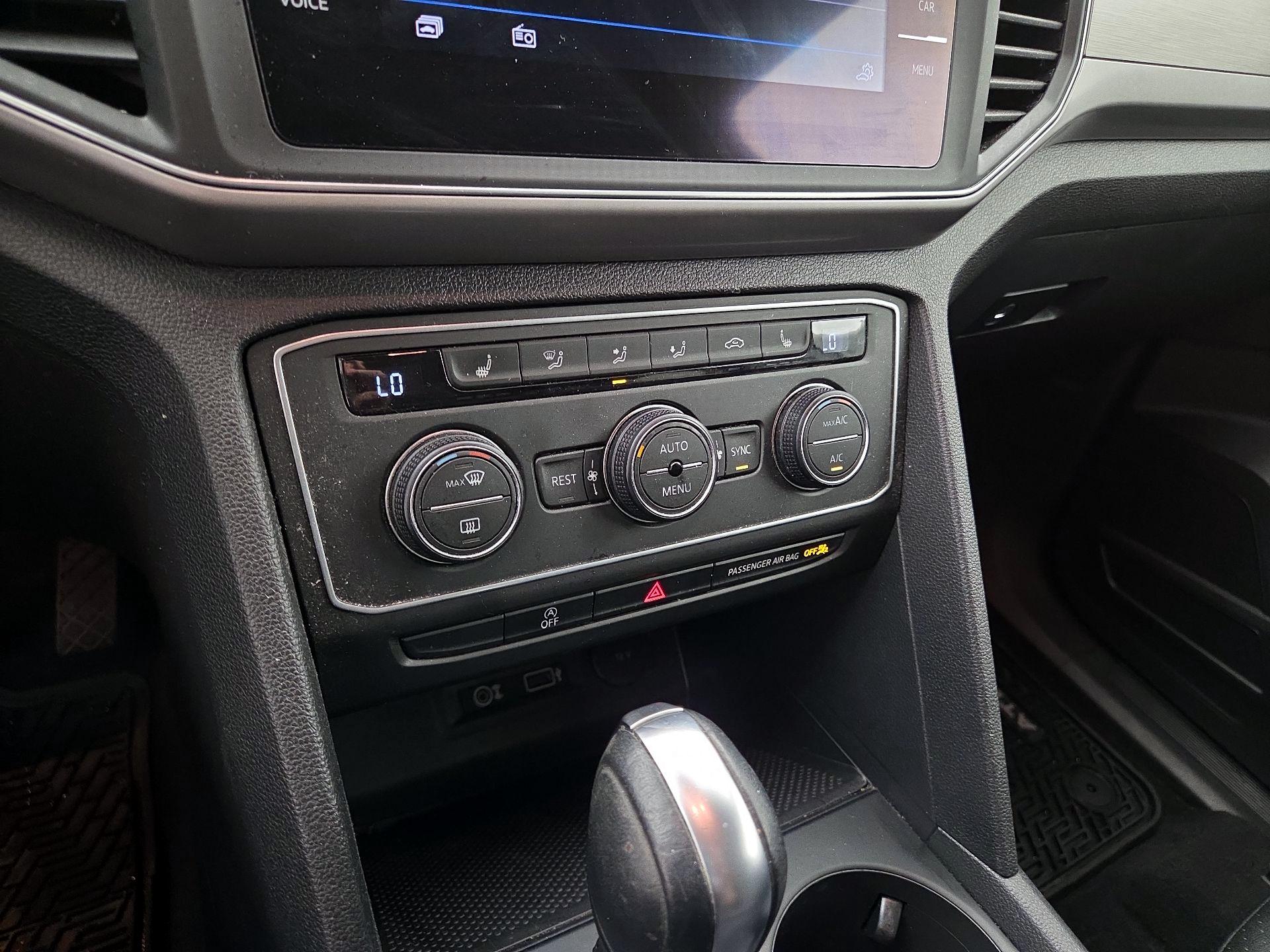 Thumbnail: 2019 Volkswagen Atlas - 16