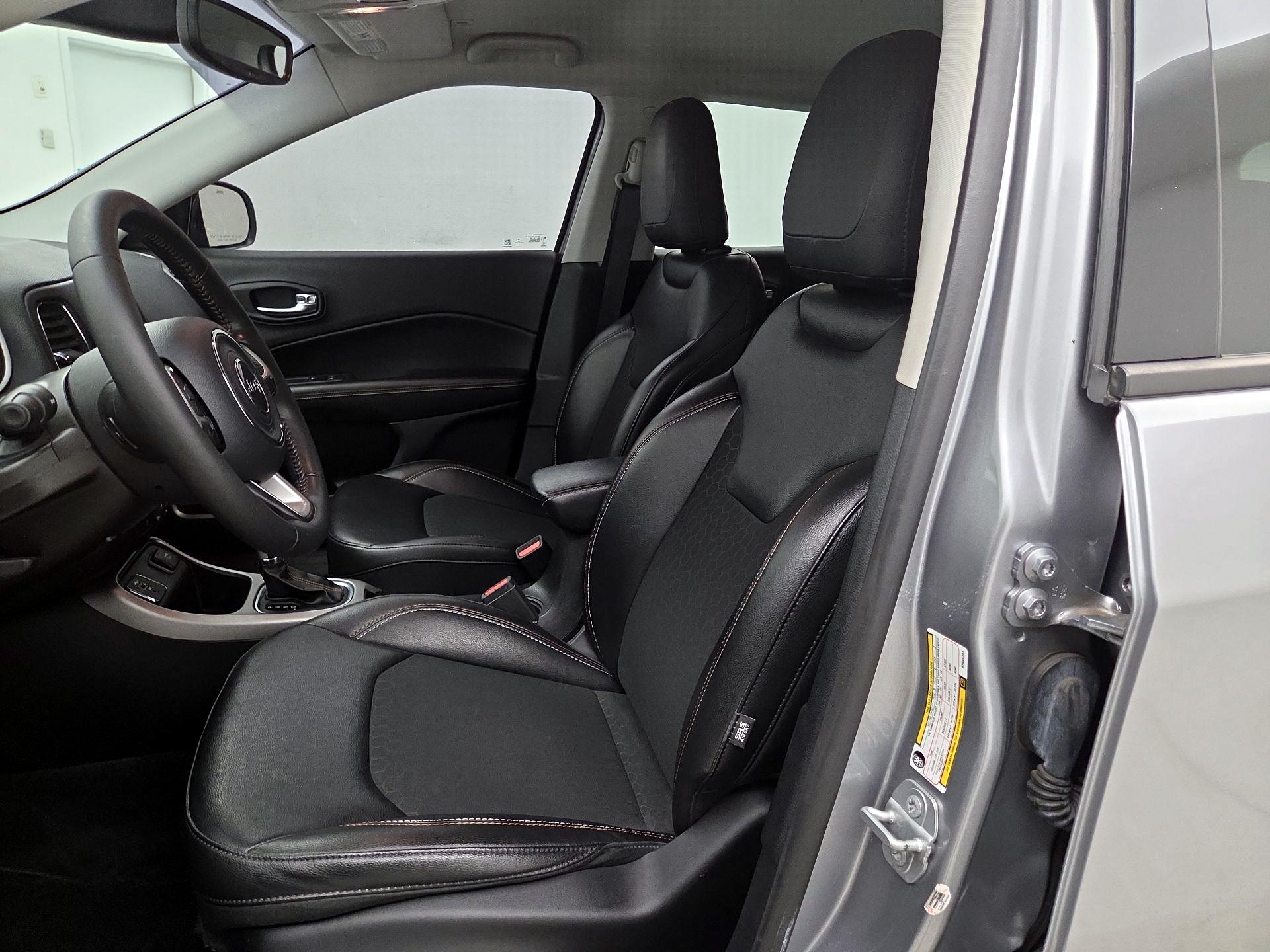 Thumbnail: 2019 Jeep Compass - 11